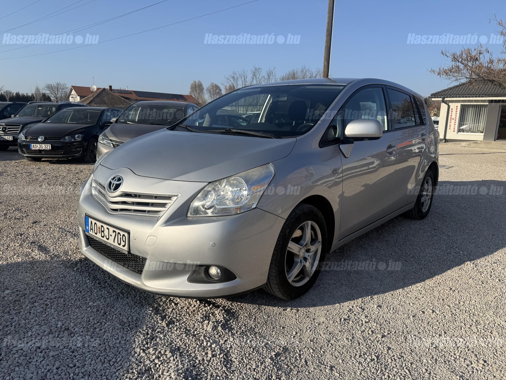 TOYOTA VERSO 2012/12 - 1