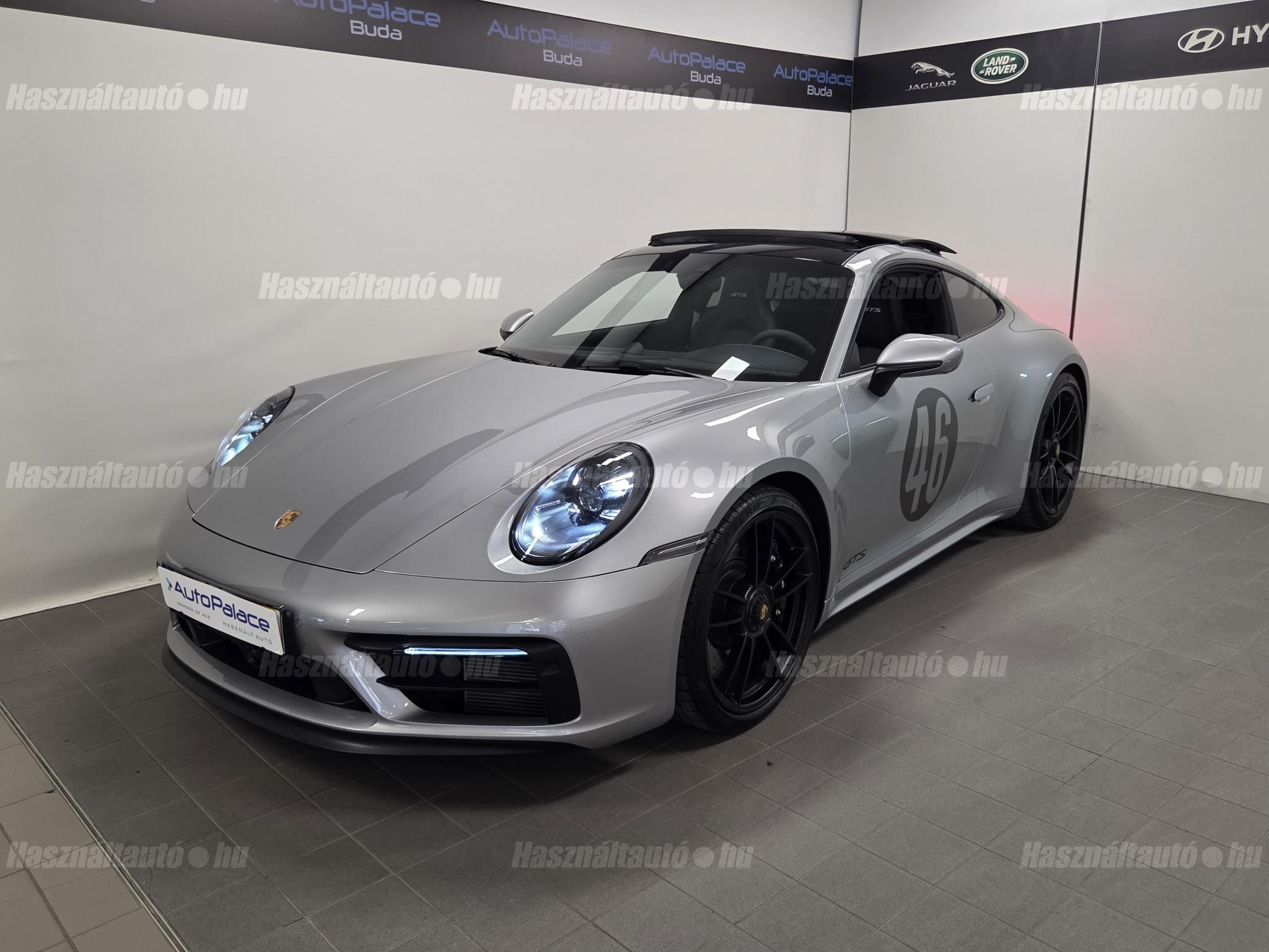 PORSCHE 911 2024 - 1