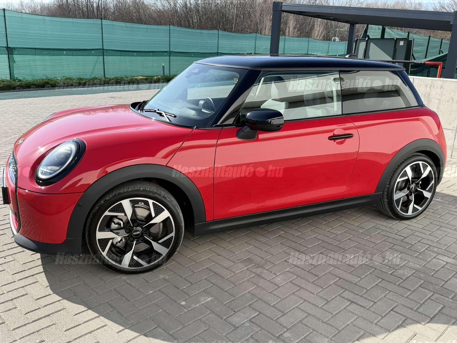 MINI COOPER 2024/8 - 1