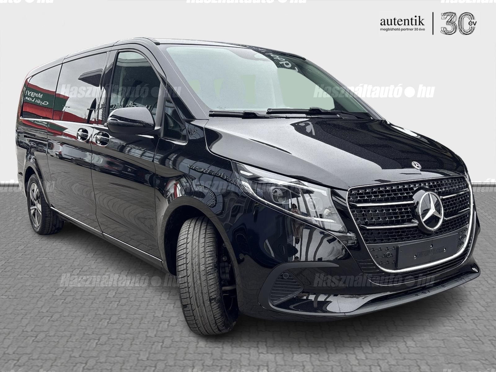 MERCEDES-BENZ V-OSZTÁLY 2026 - 1