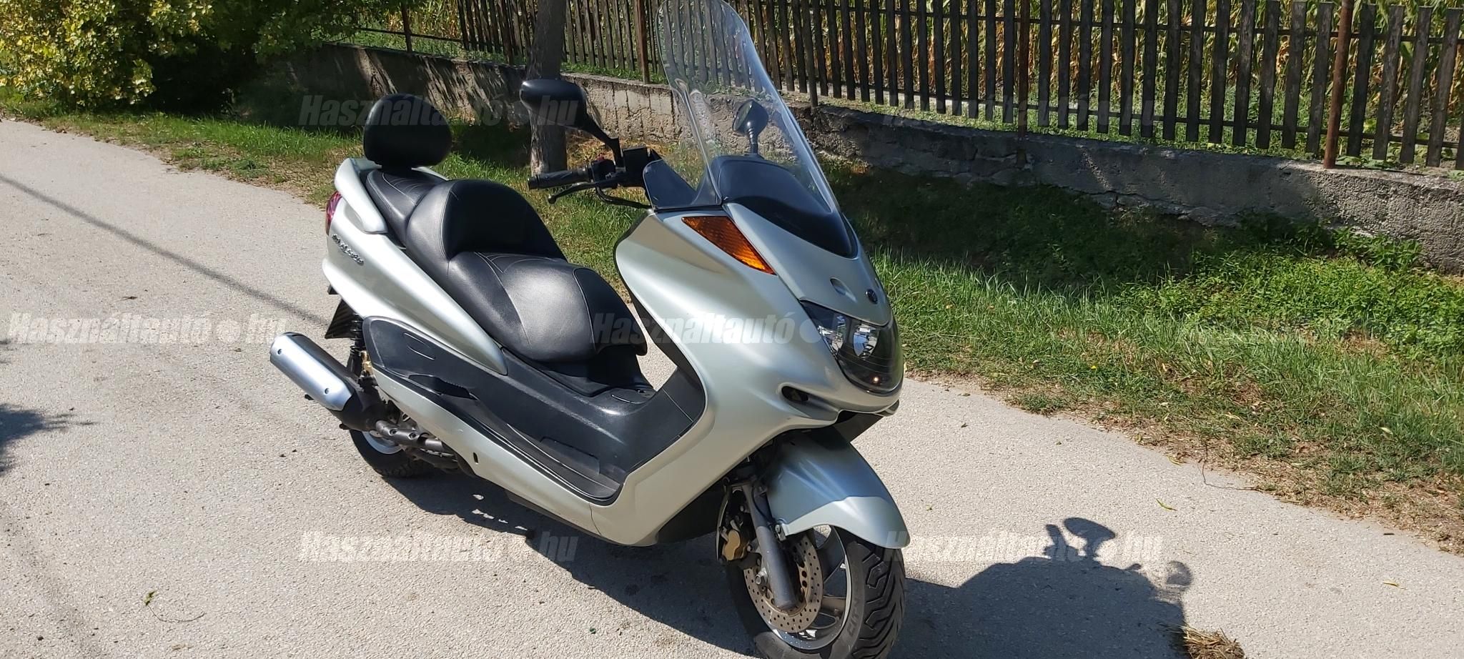 YAMAHA YP 250 MAJESTY 2005/6 - 1