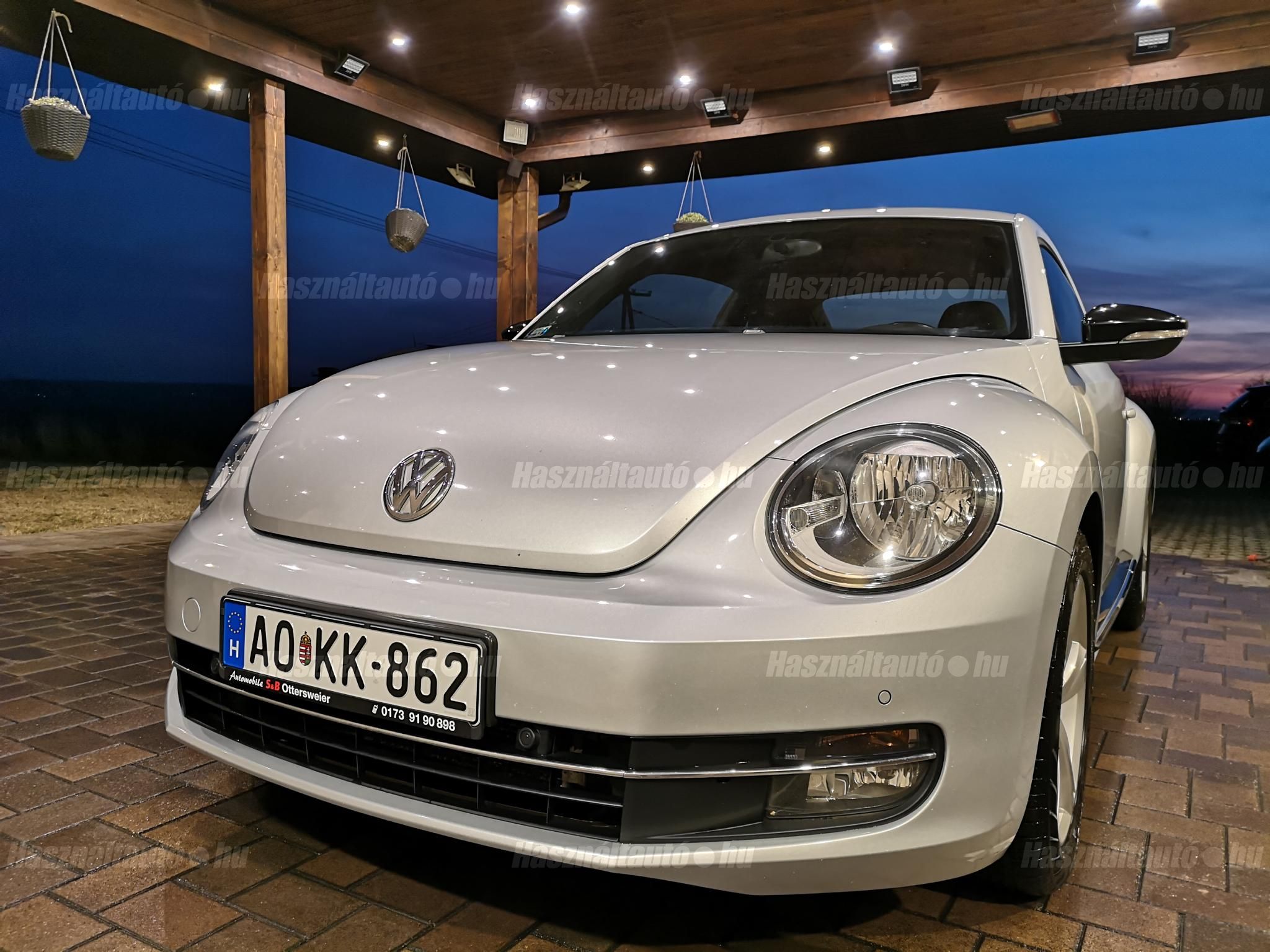 VOLKSWAGEN BEETLE 2012/7 - 1