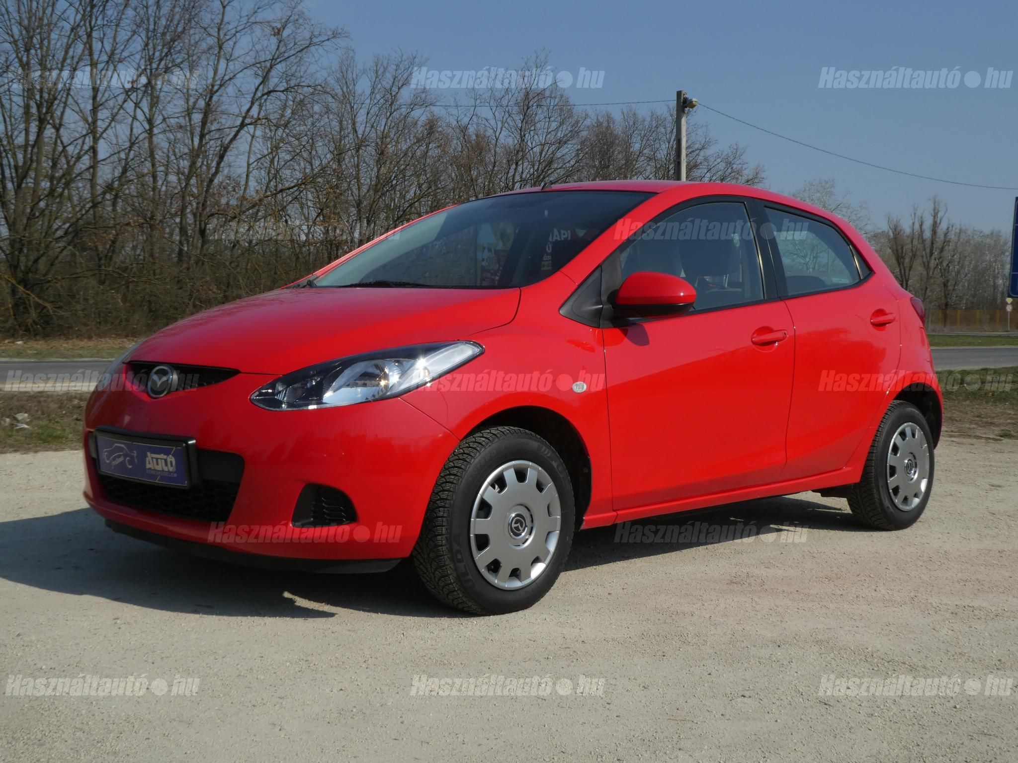 MAZDA 2 2010/7 - 1