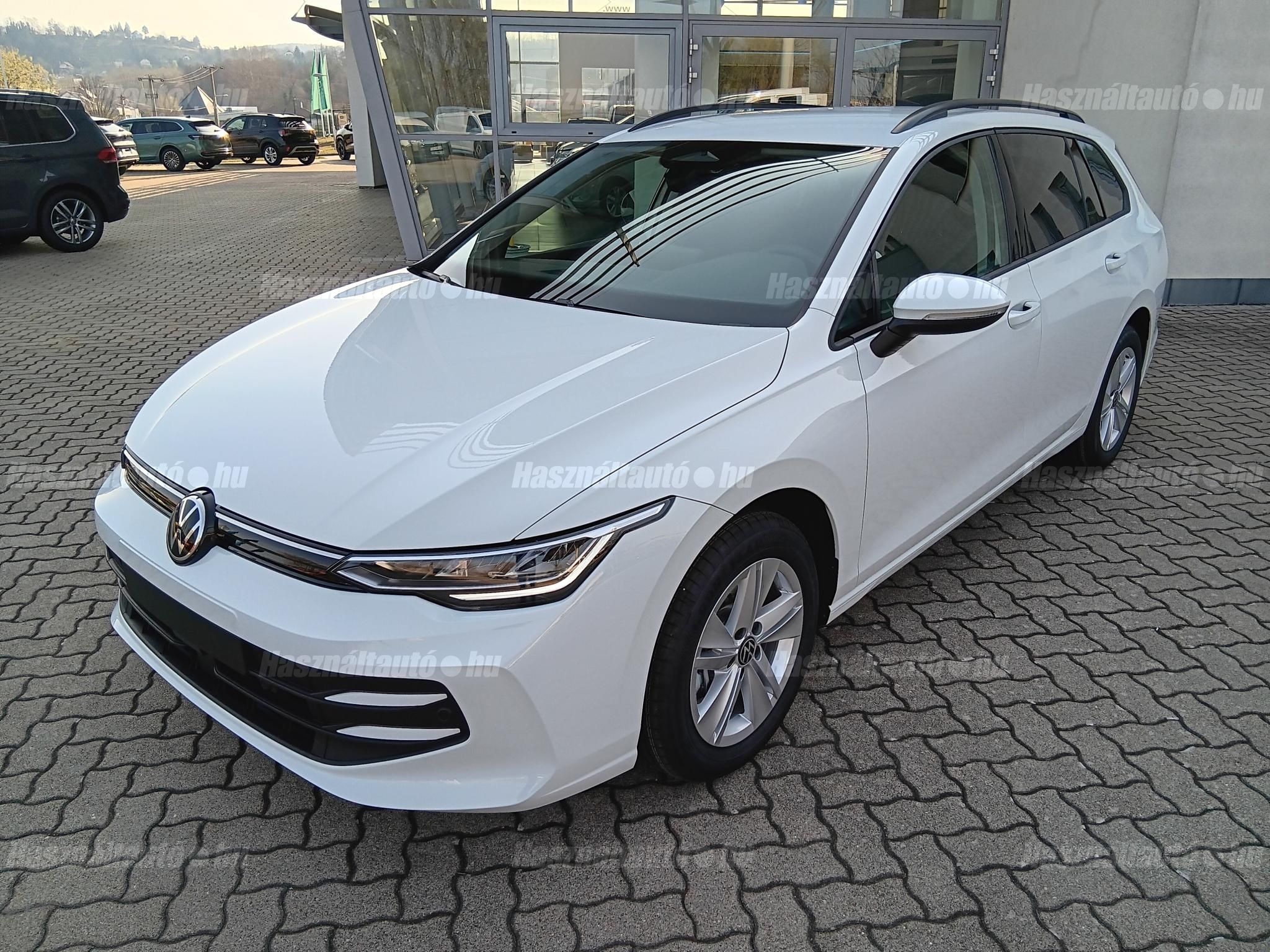 VOLKSWAGEN GOLF 2026 - 1