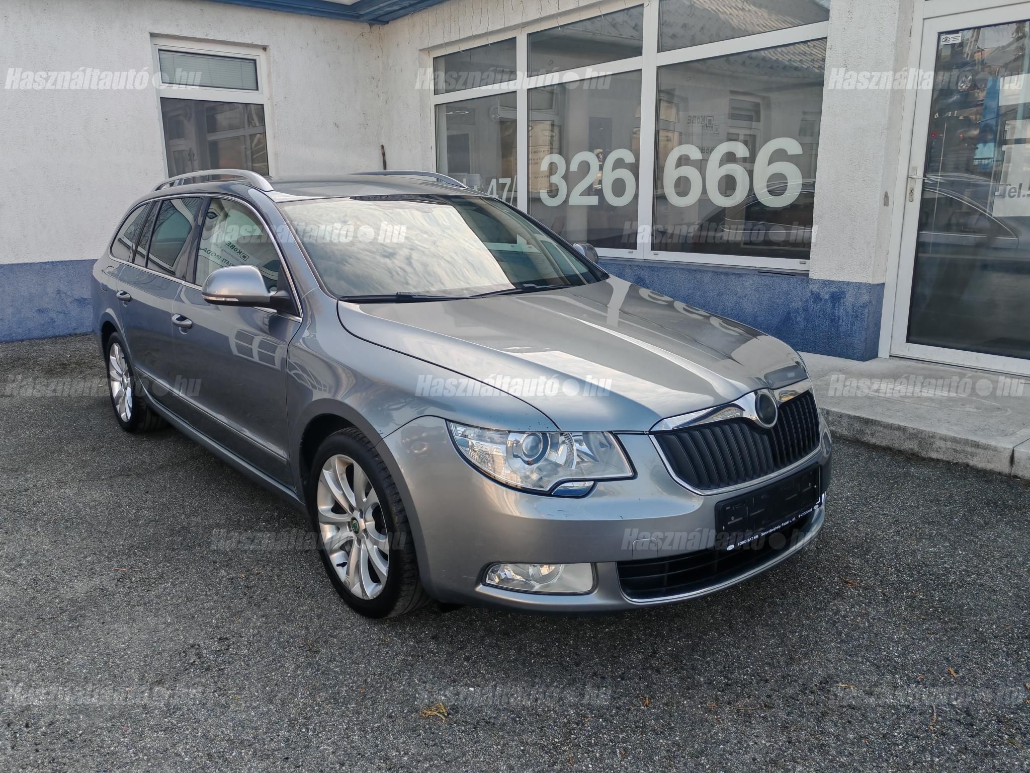 SKODA SUPERB 2011/8 - 1