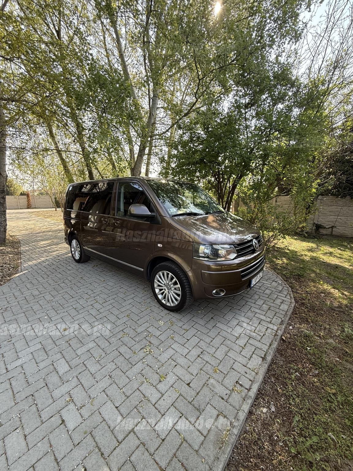 VOLKSWAGEN MULTIVAN 2011/5 - 1