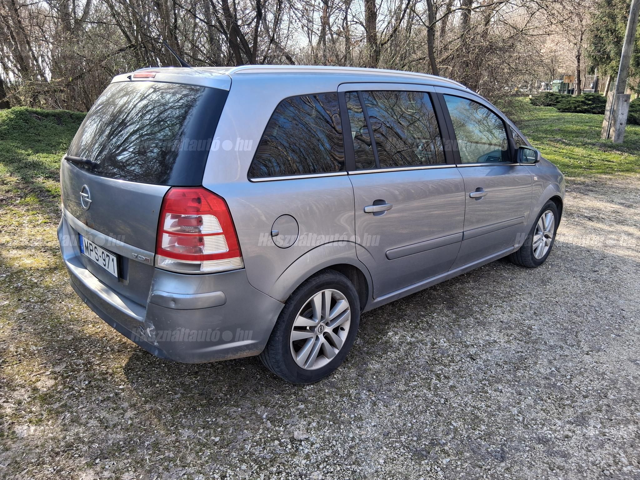 OPEL ZAFIRA B 2008/10 - 1