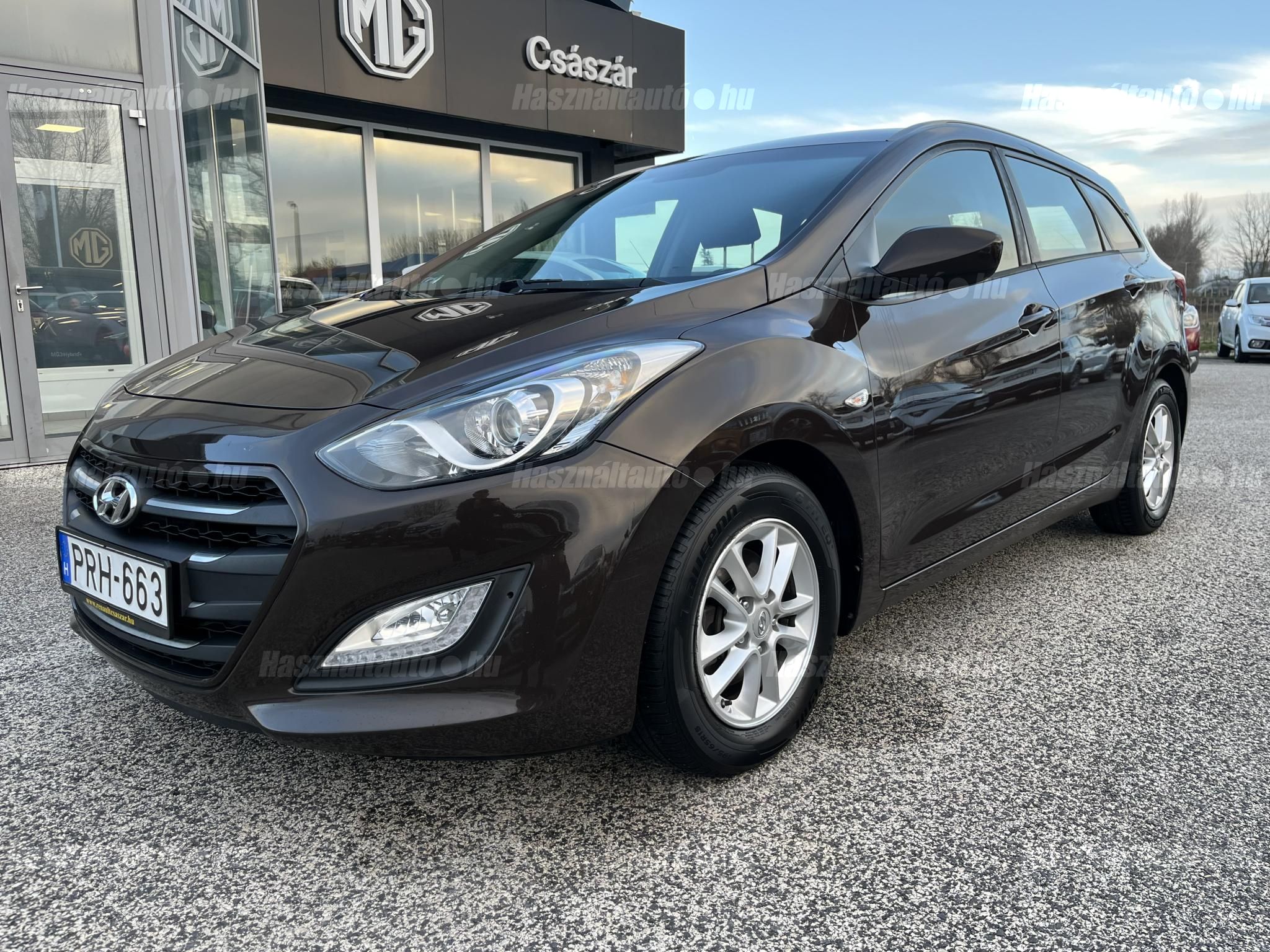 HYUNDAI I30 2017/6 - 1