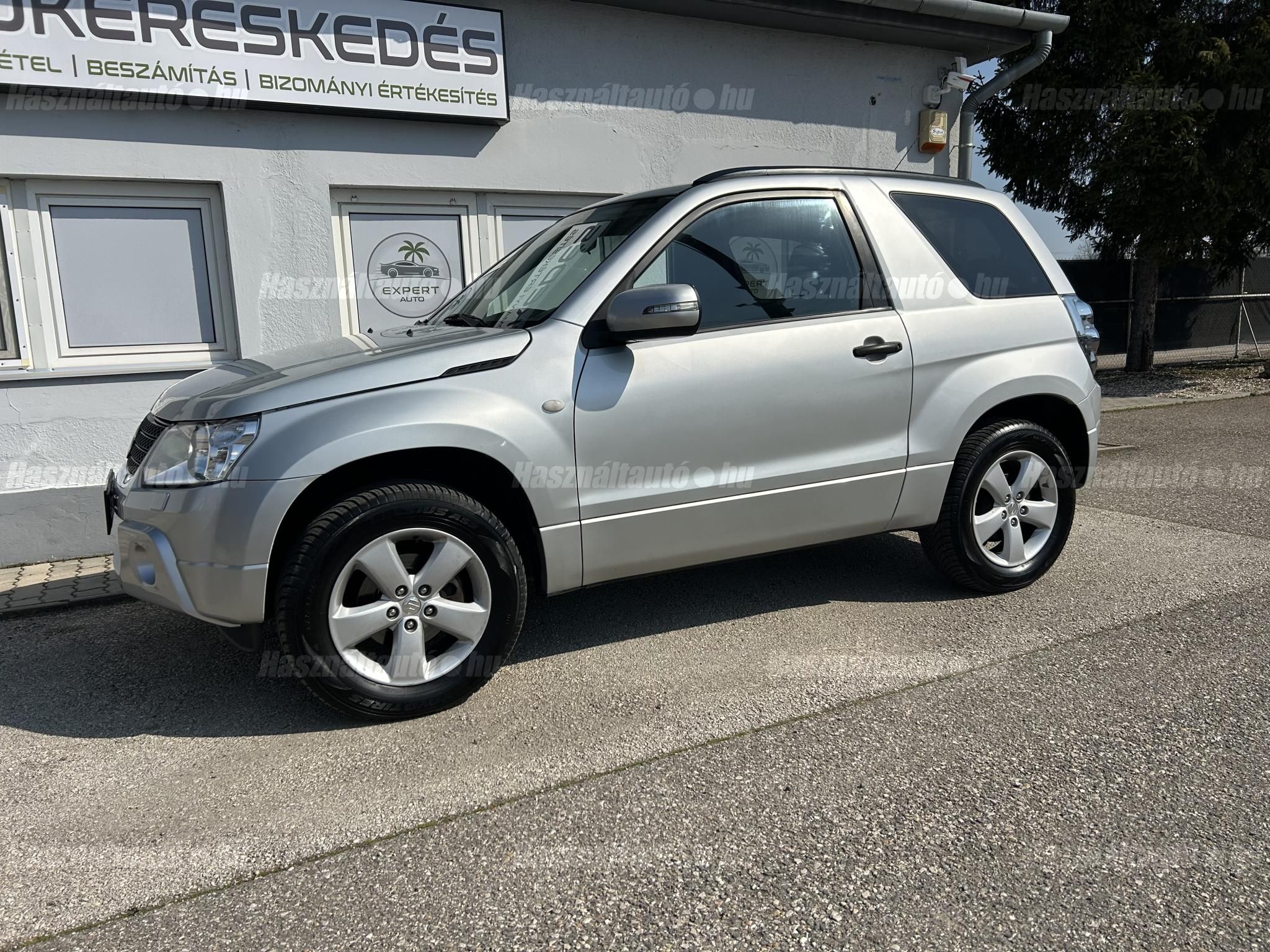 SUZUKI GRAND VITARA 2009/4 - 1