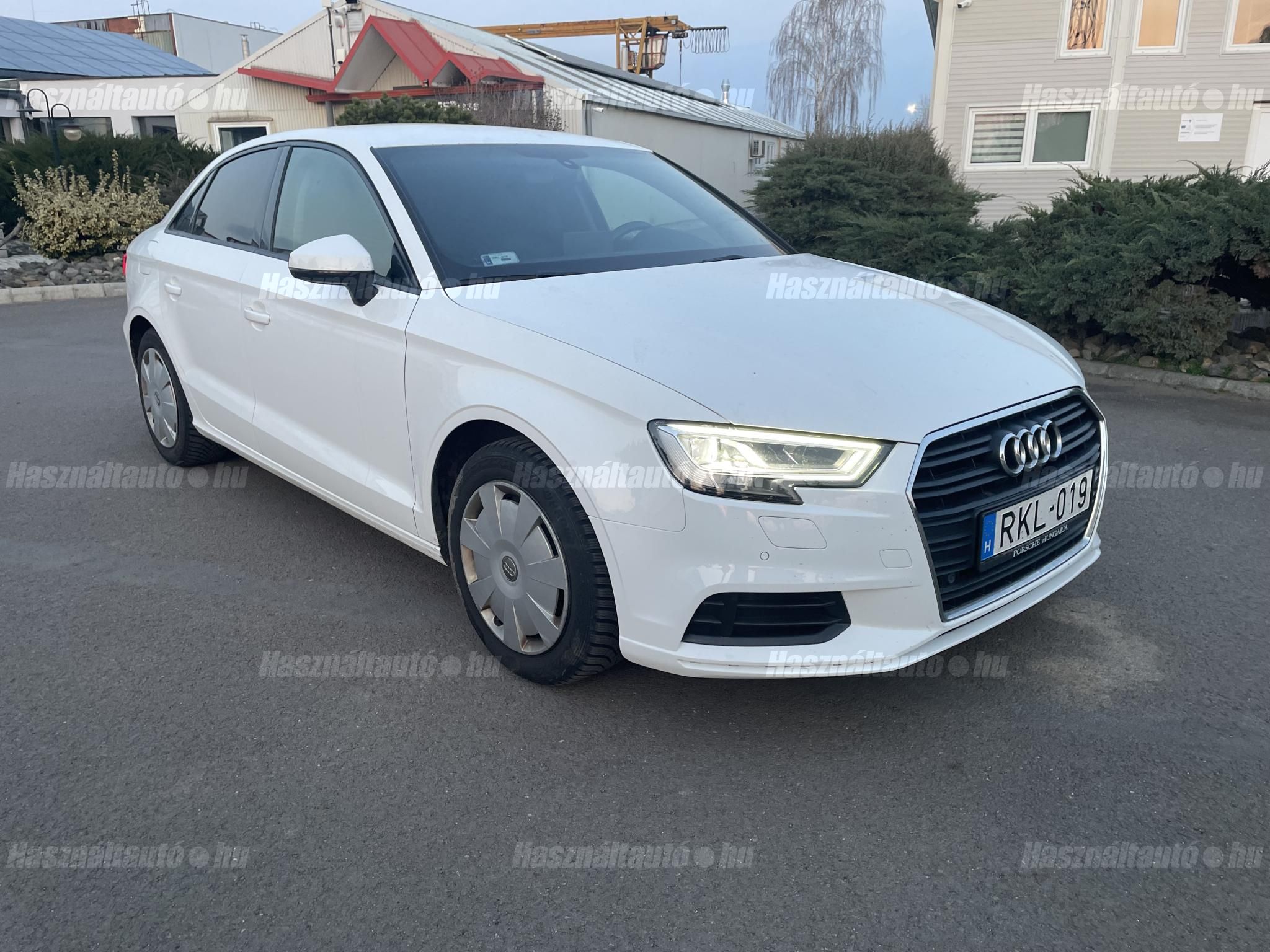 AUDI A3 2019 - 1