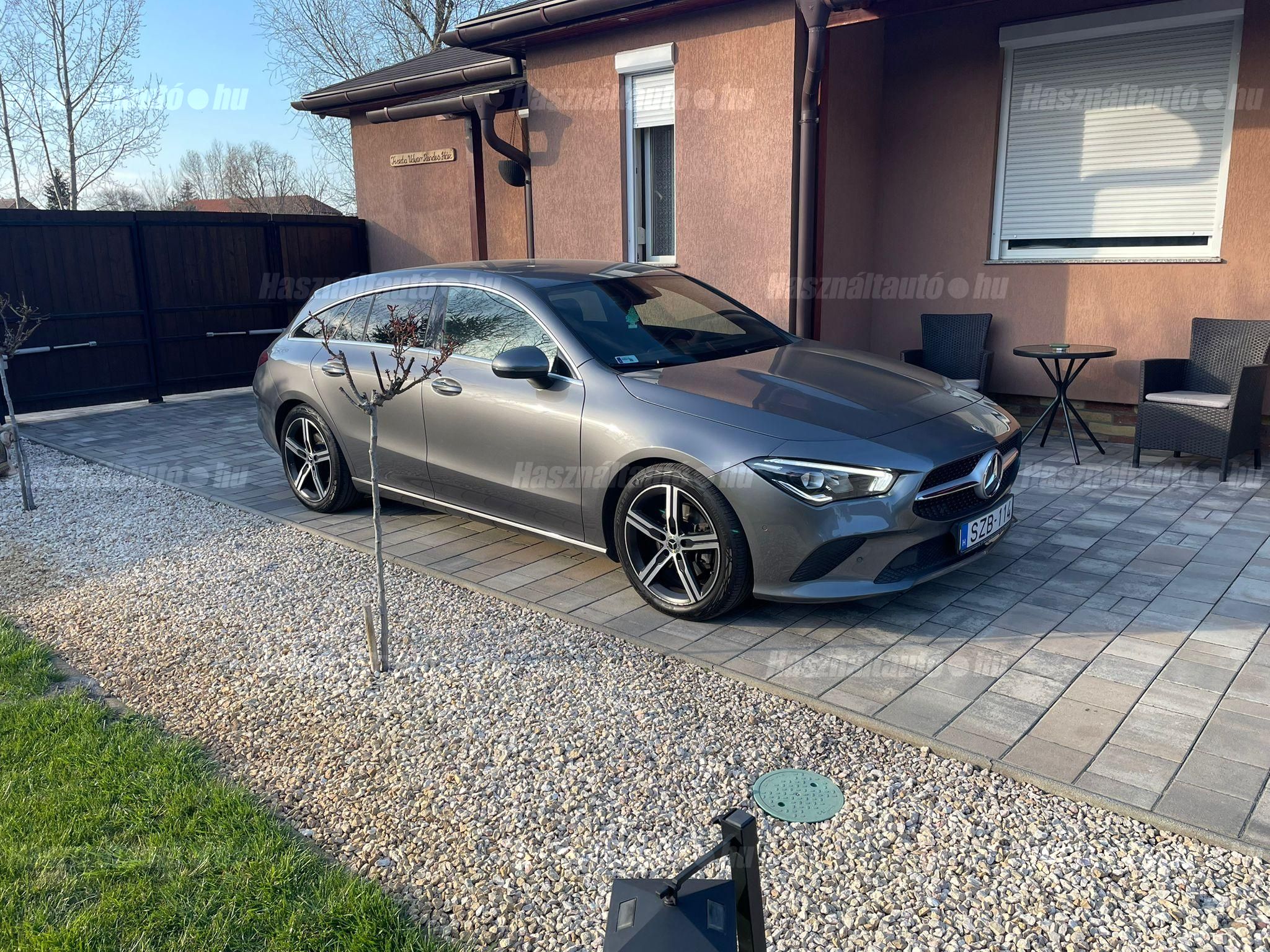 MERCEDES-BENZ CLA 180 2019/10 - 1