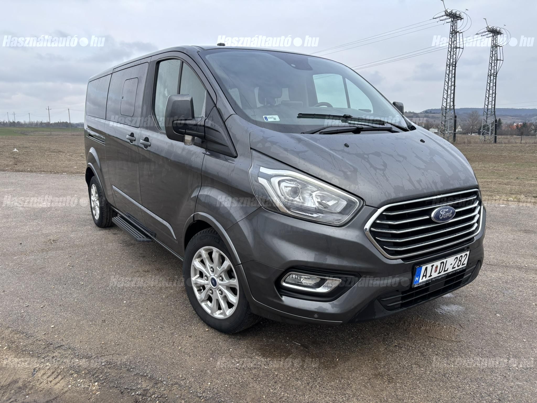 FORD TOURNEO 2019/11 - 1
