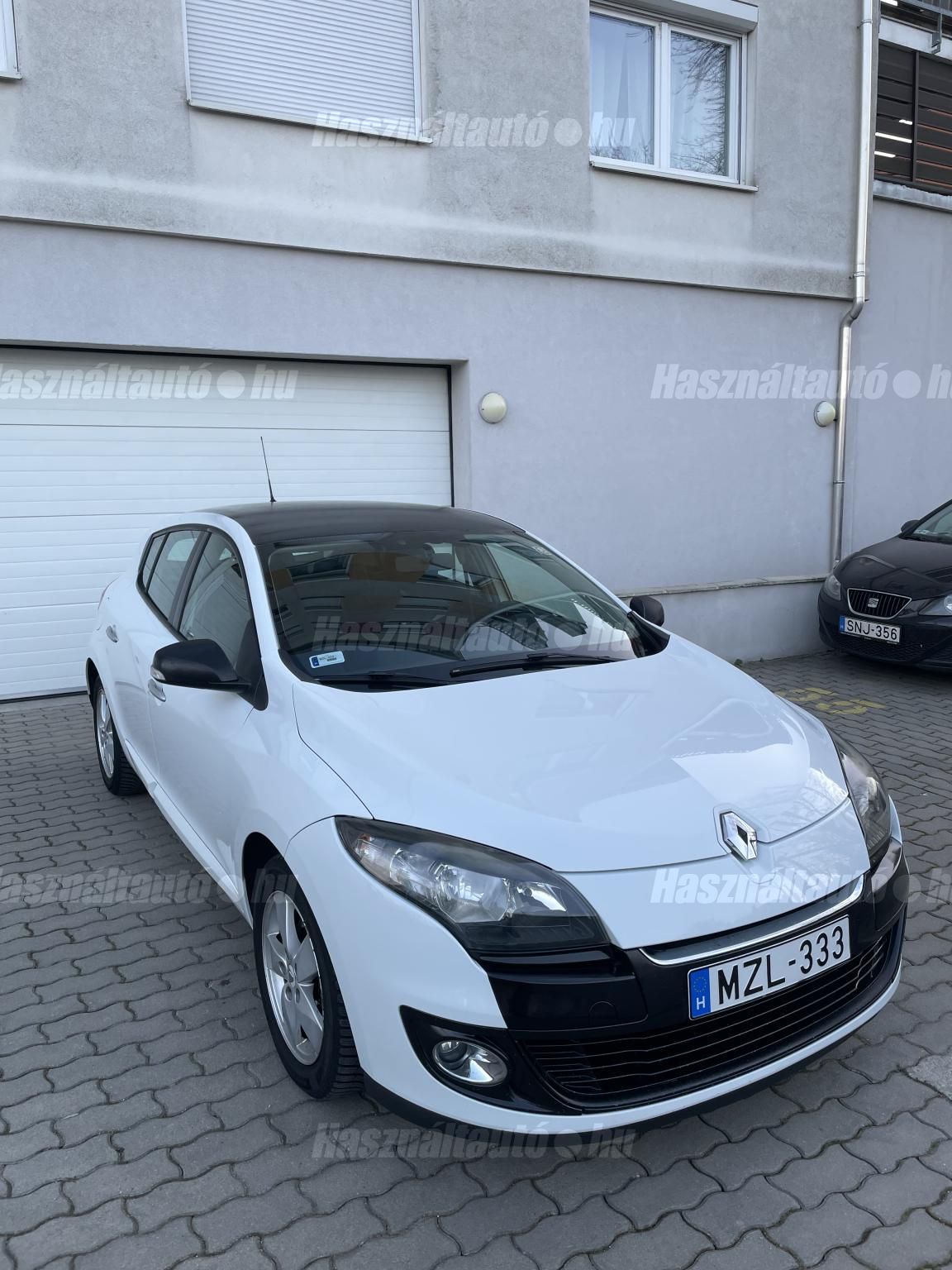 RENAULT MEGANE 2012/5 - 1