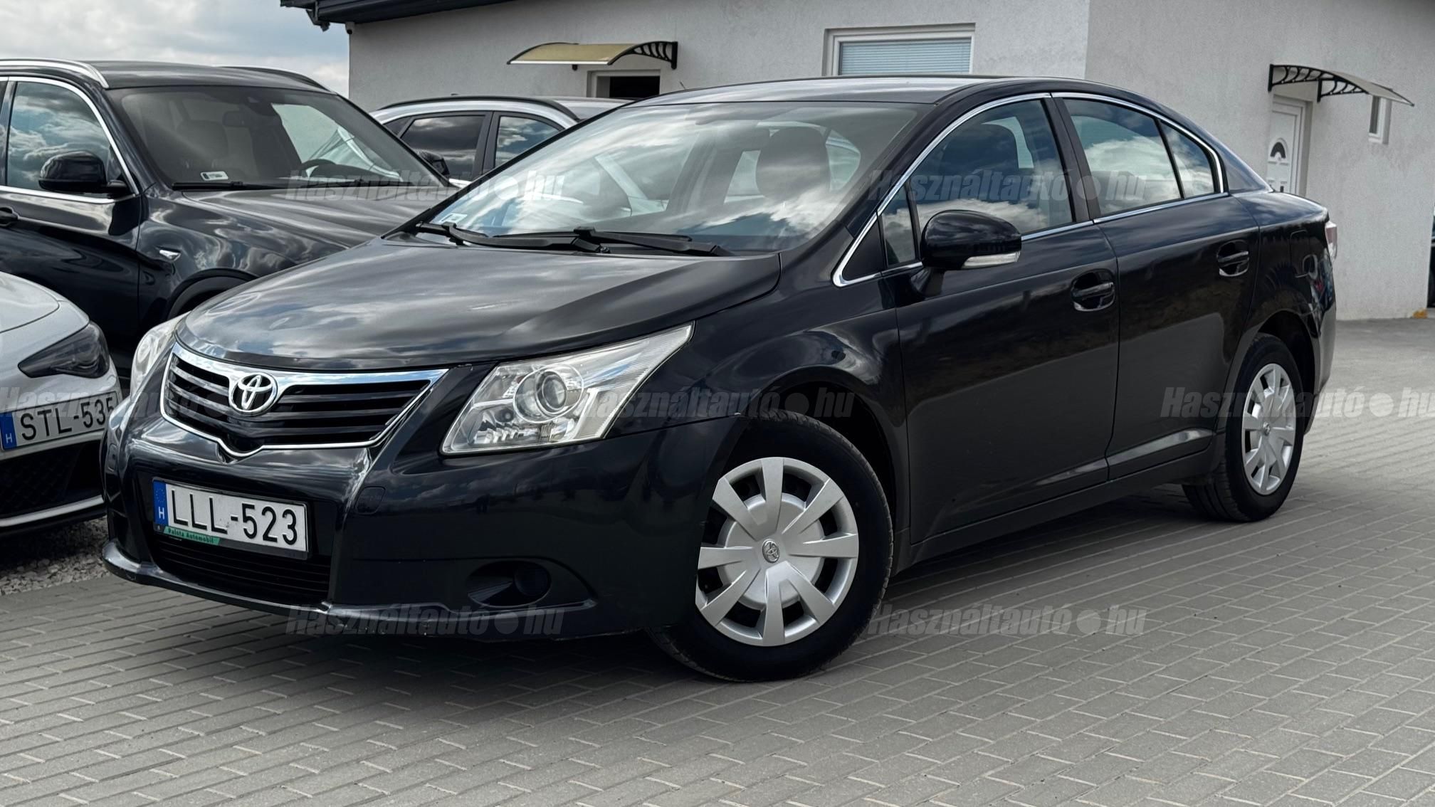 TOYOTA AVENSIS 2009/3 - 1