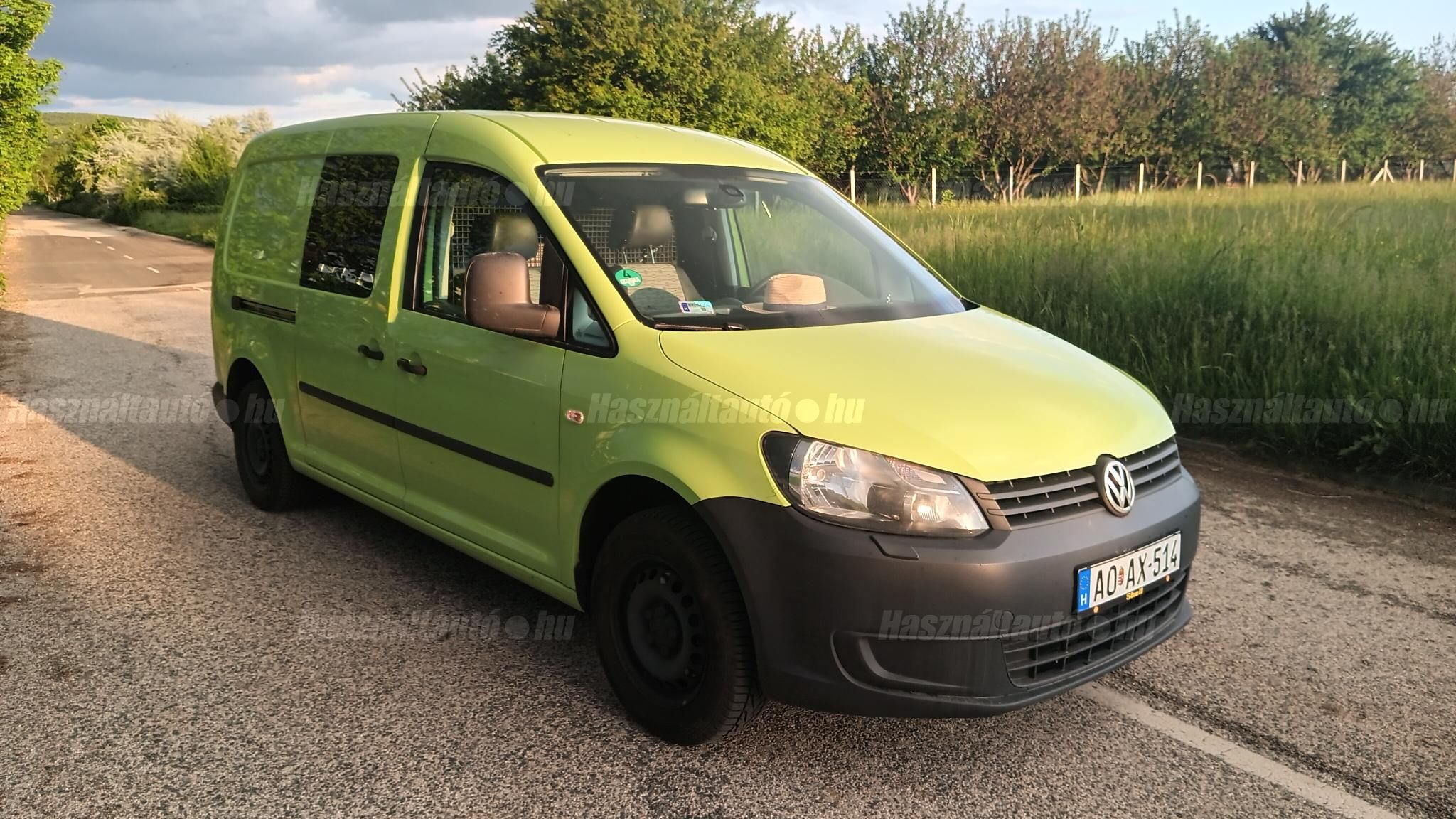 VOLKSWAGEN CADDY MAXI 2012/6 - 1