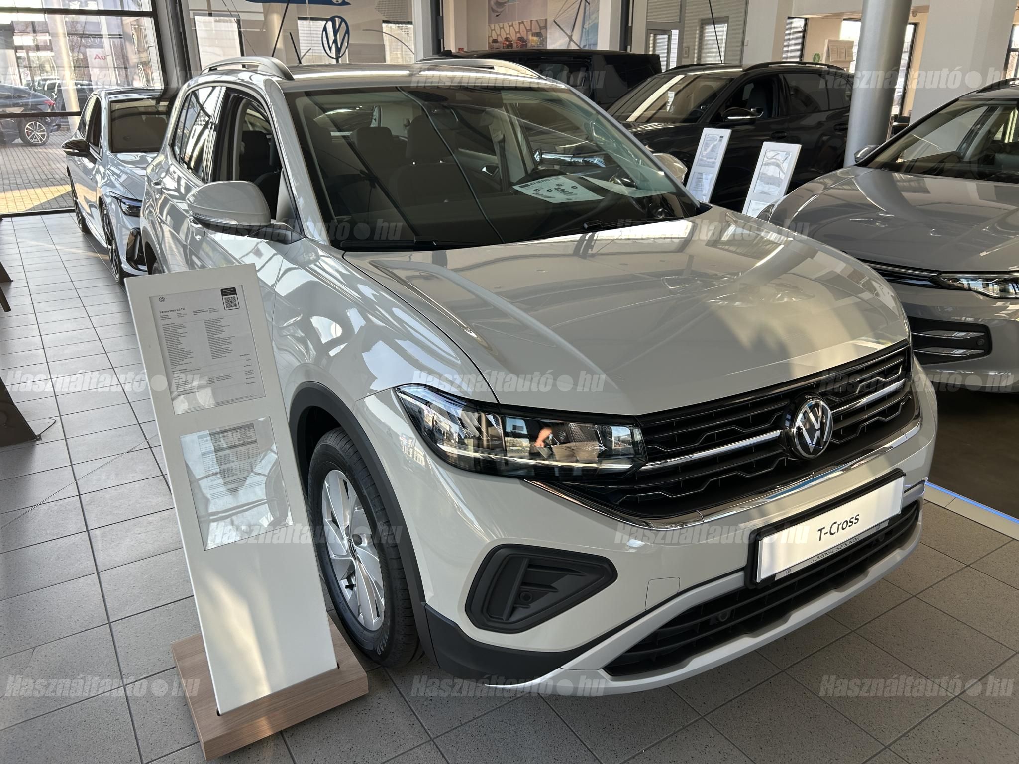 VOLKSWAGEN T-CROSS 2026 - 1