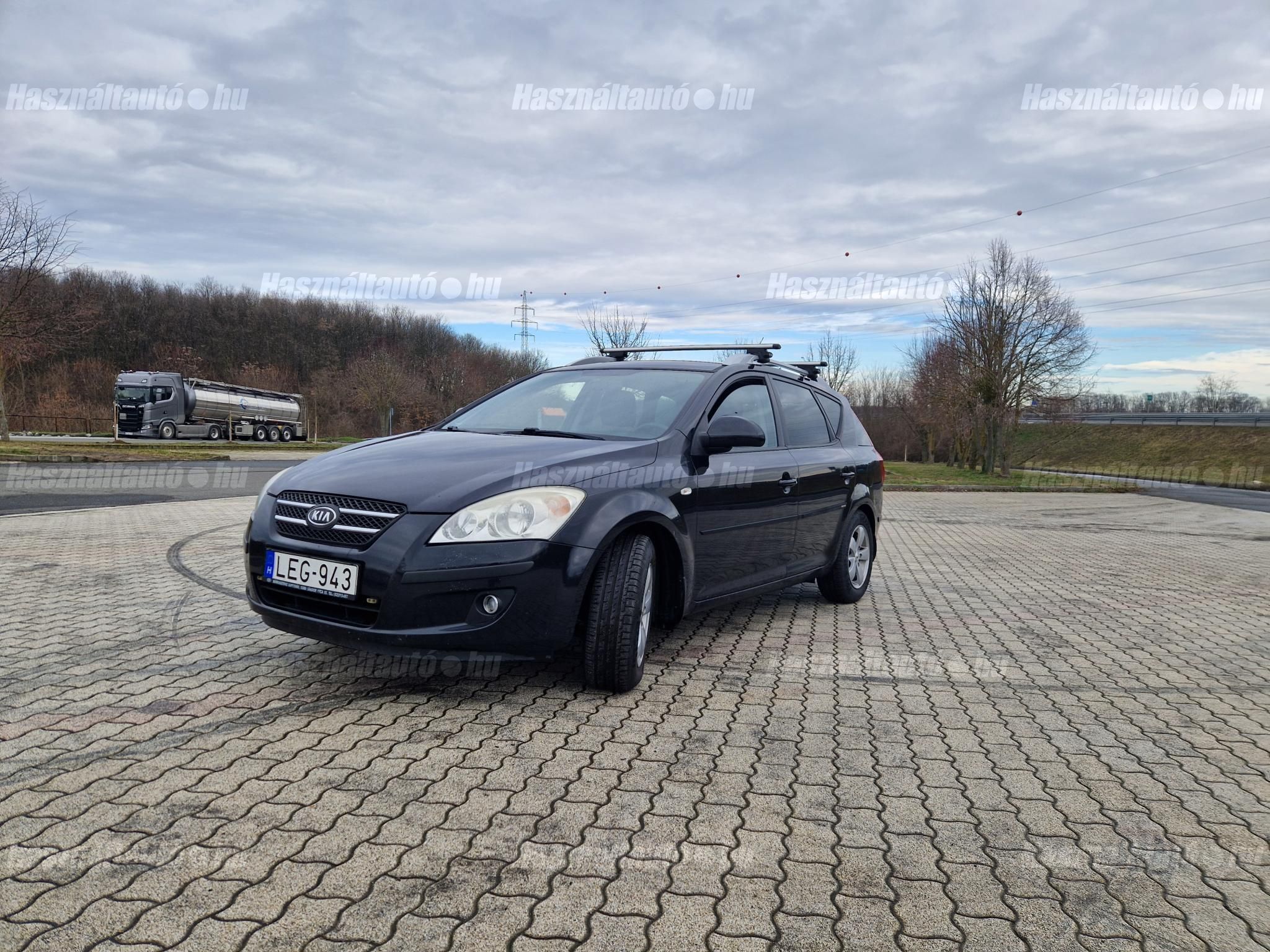 KIA CEE'D 2008/3 - 1