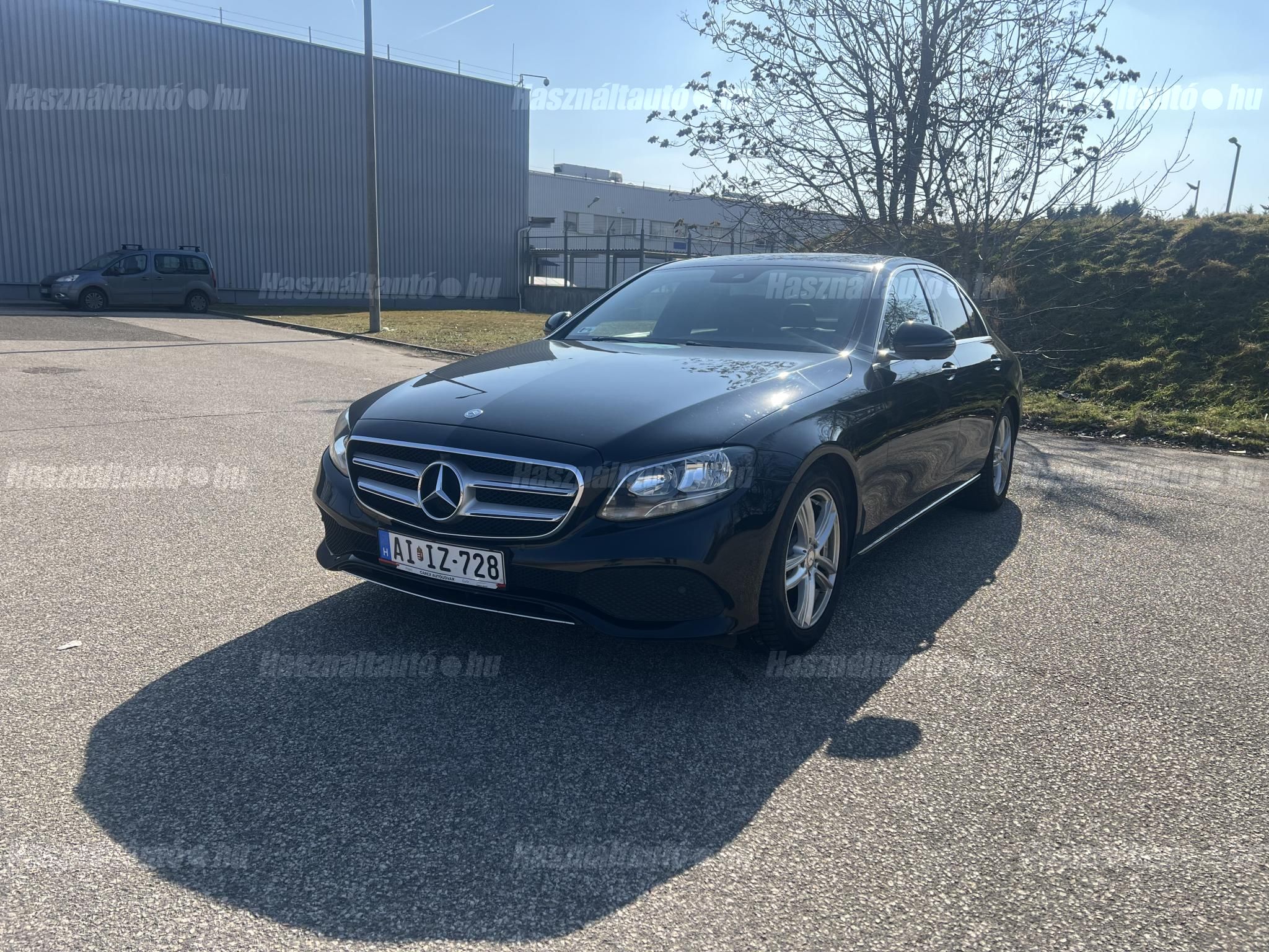 MERCEDES-BENZ E 200 2017/2 - 1