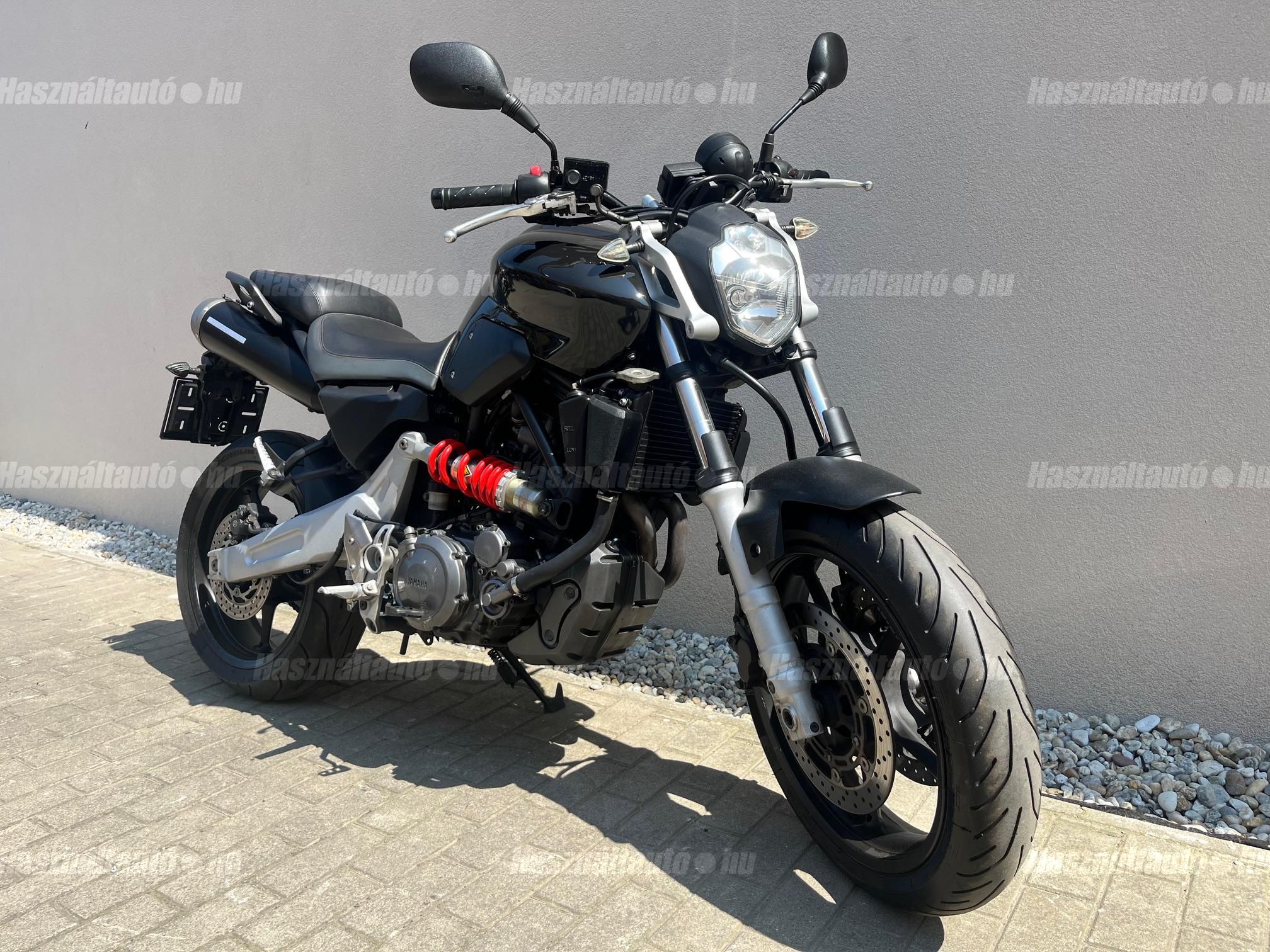 YAMAHA MT-03 2006/10 - 1