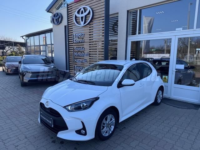 TOYOTA YARIS 2024/7 - 1