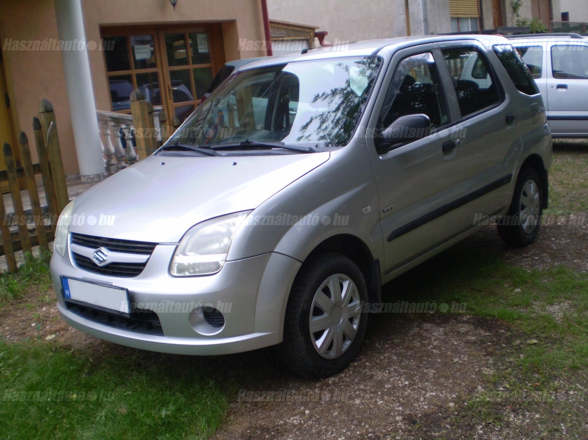 SUZUKI IGNIS 2004/12 - 1