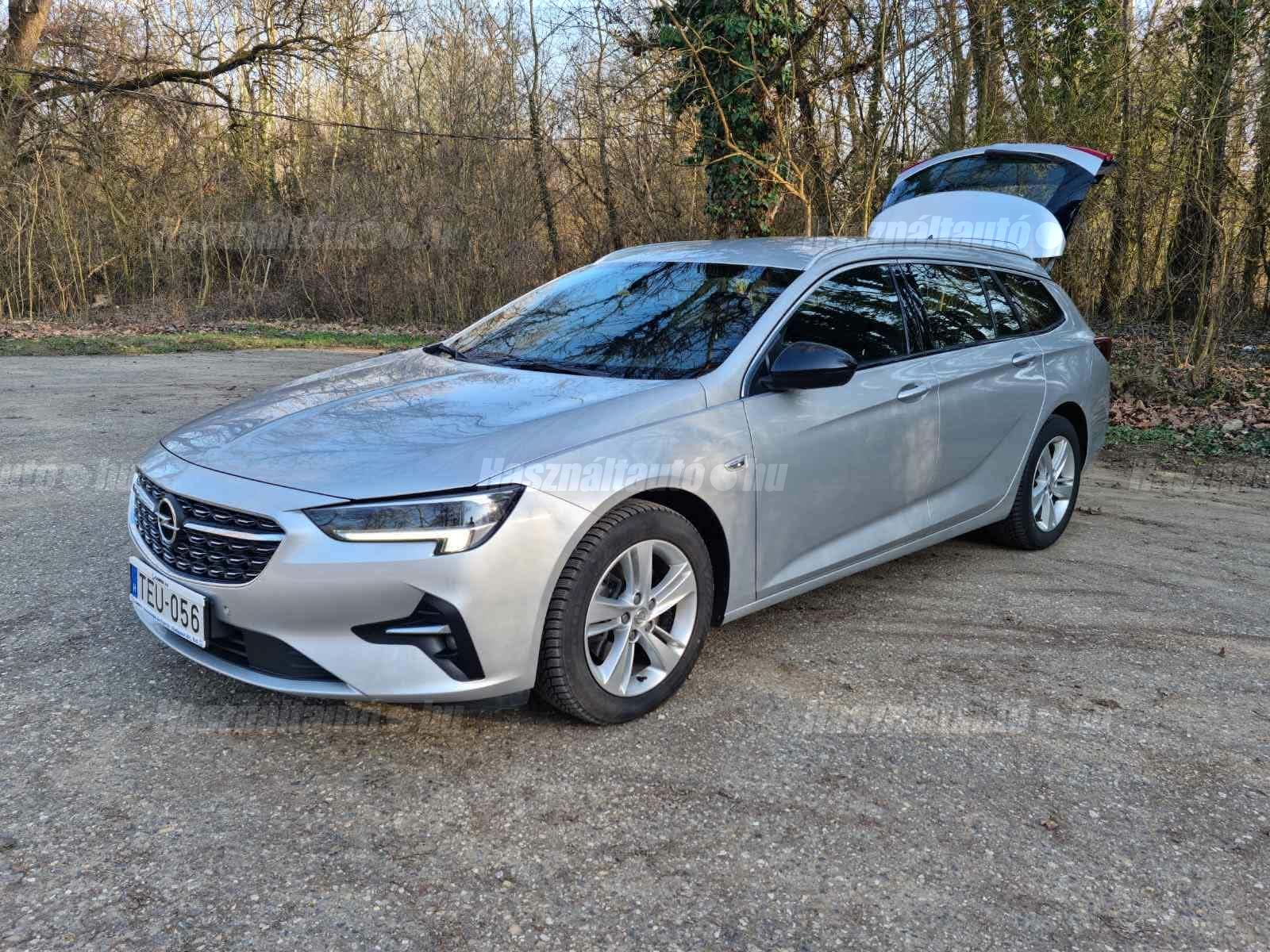 OPEL INSIGNIA 2022/3 - 1