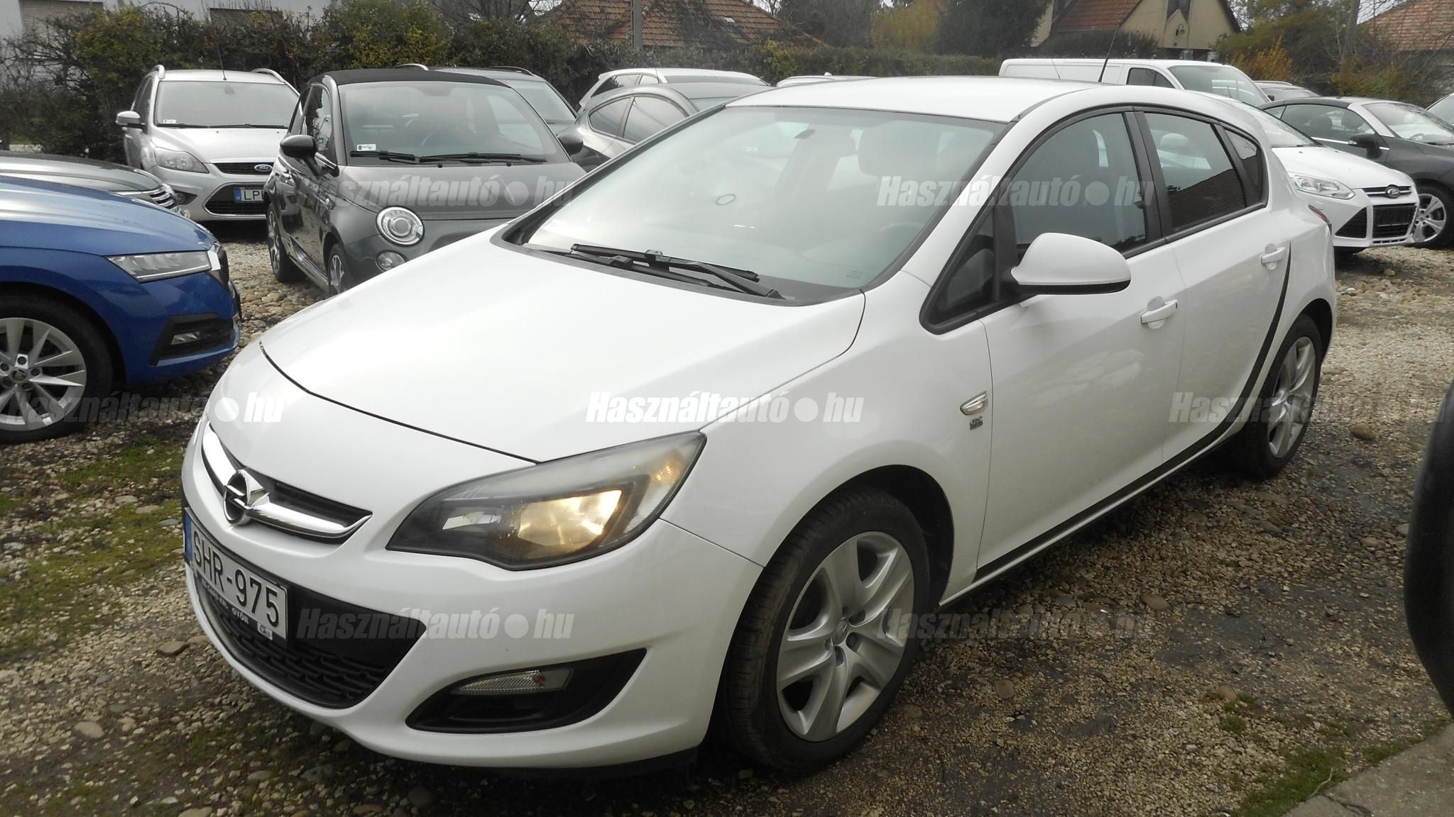 OPEL ASTRA J 2014/9 - 1