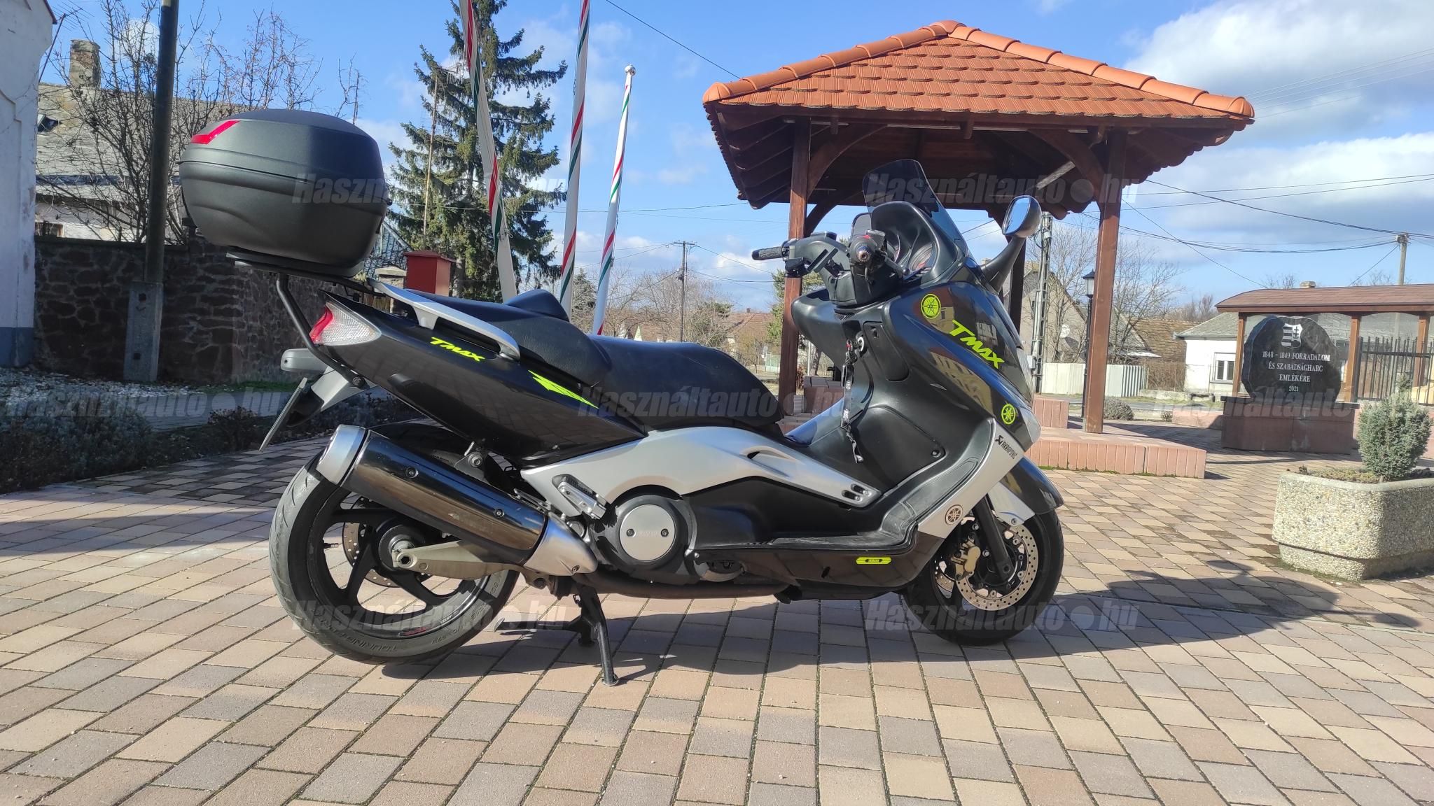 YAMAHA TMAX 500 2004/4 - 1