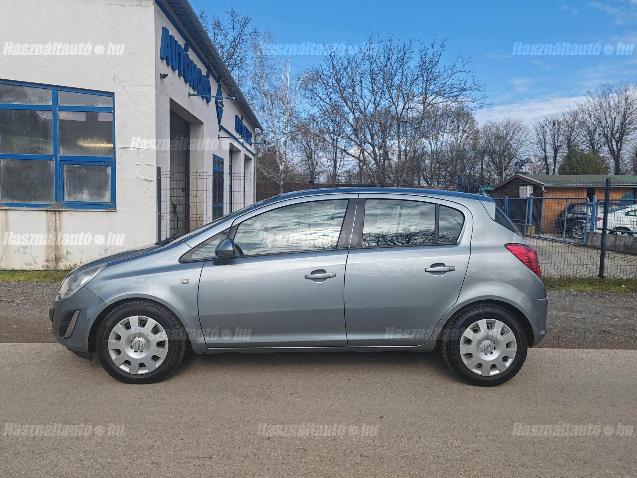 OPEL CORSA D 2011/3 - 1