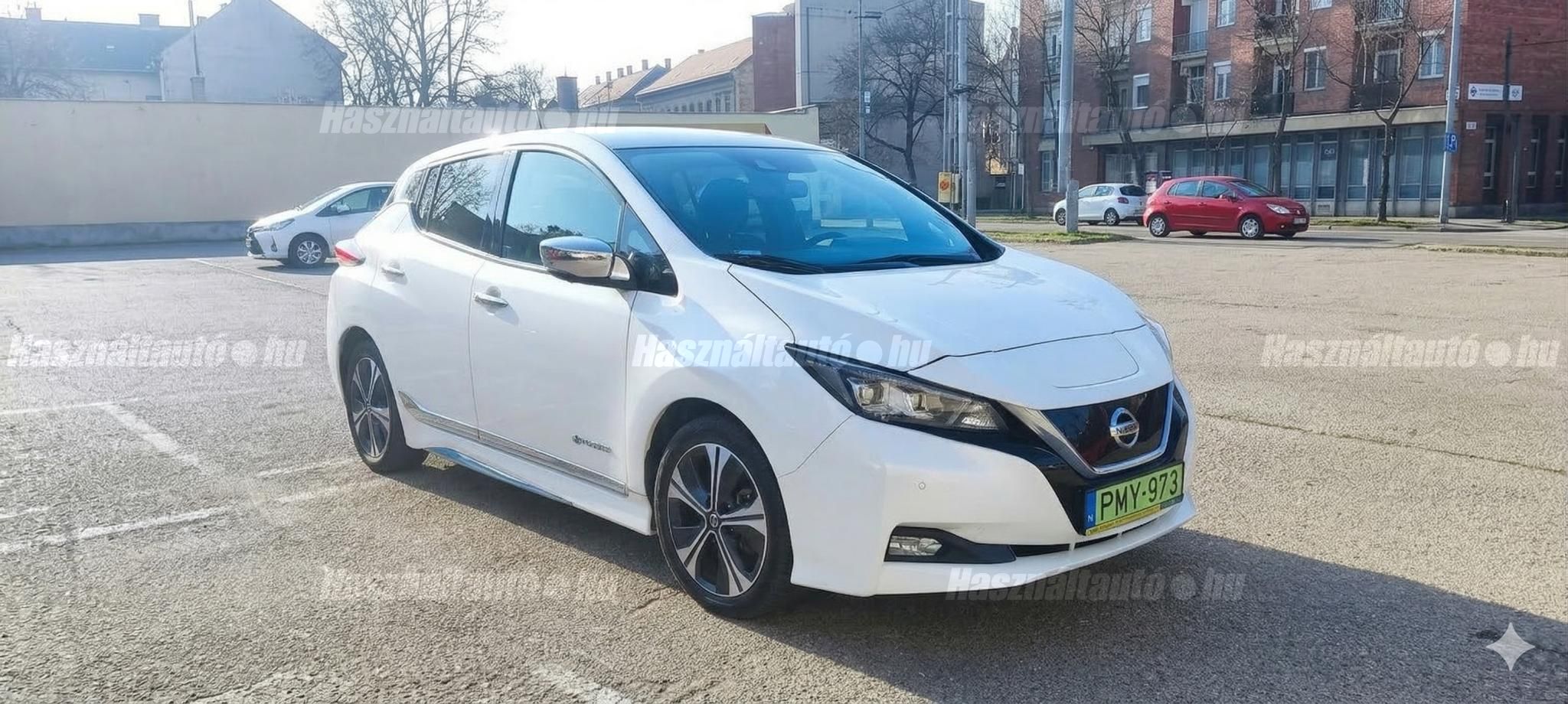 NISSAN LEAF 2018/6 - 1