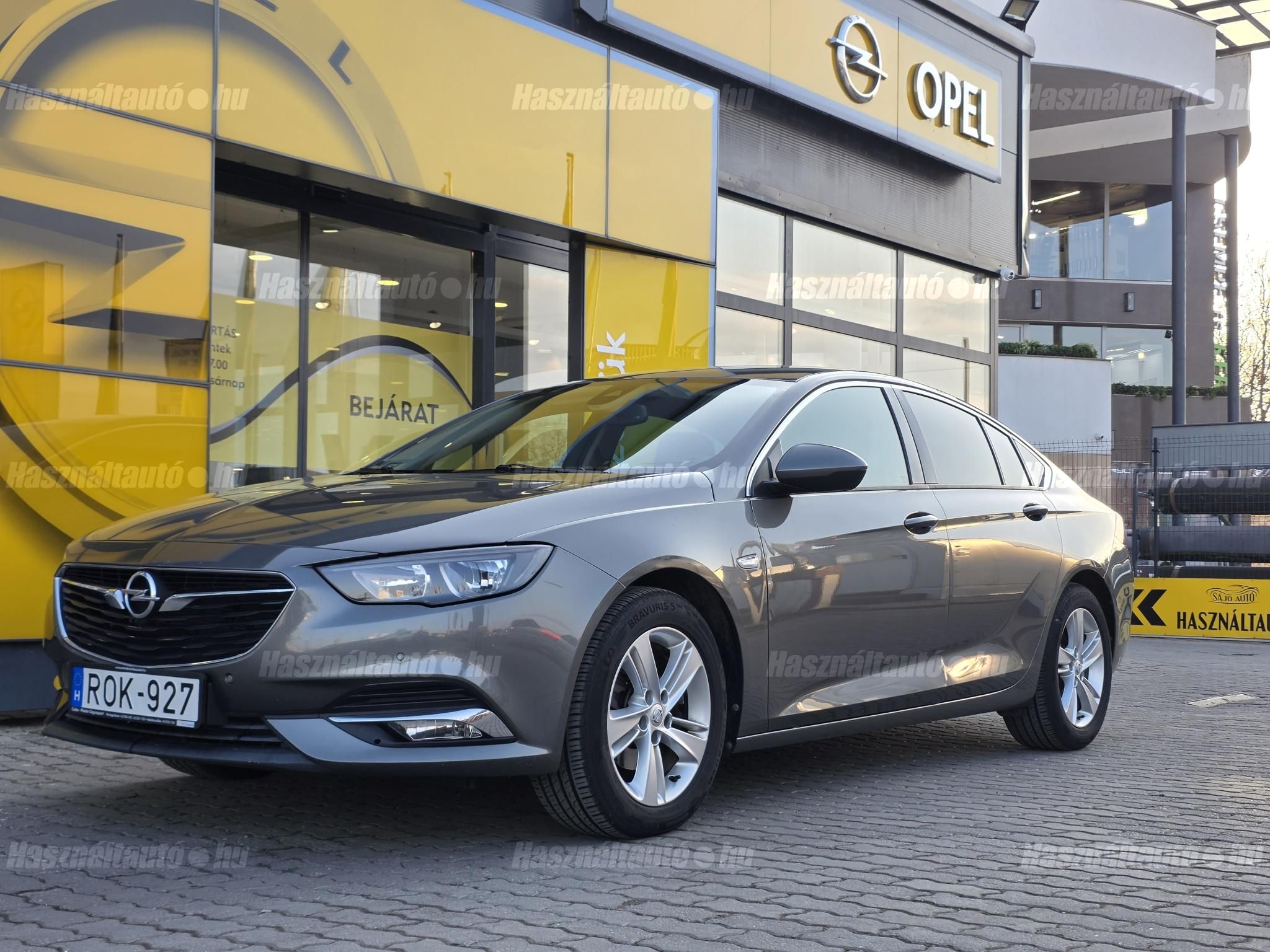 OPEL INSIGNIA 2019/7 - 1
