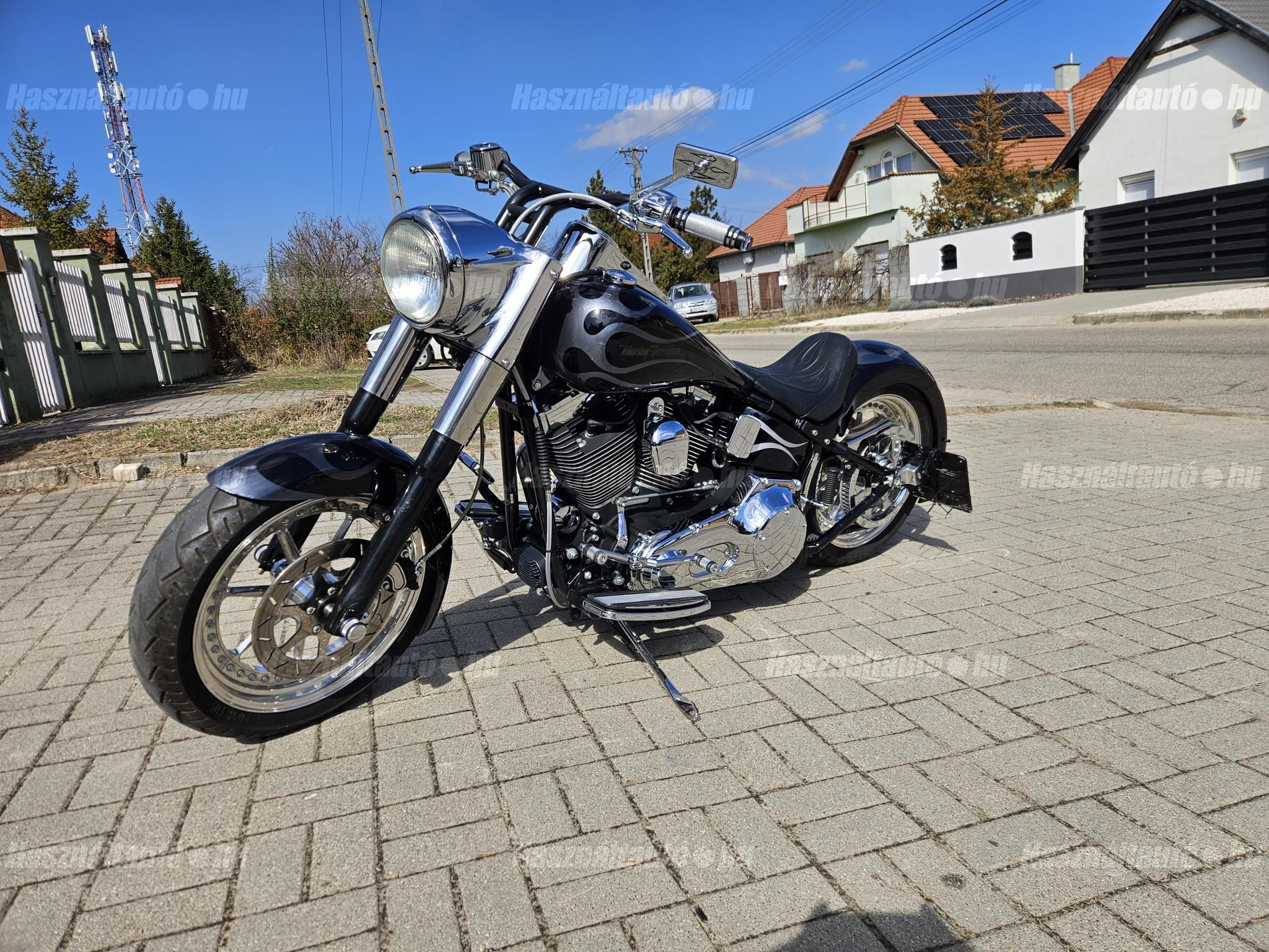 HARLEY-DAVIDSON FAT BOY 2002/6 - 1