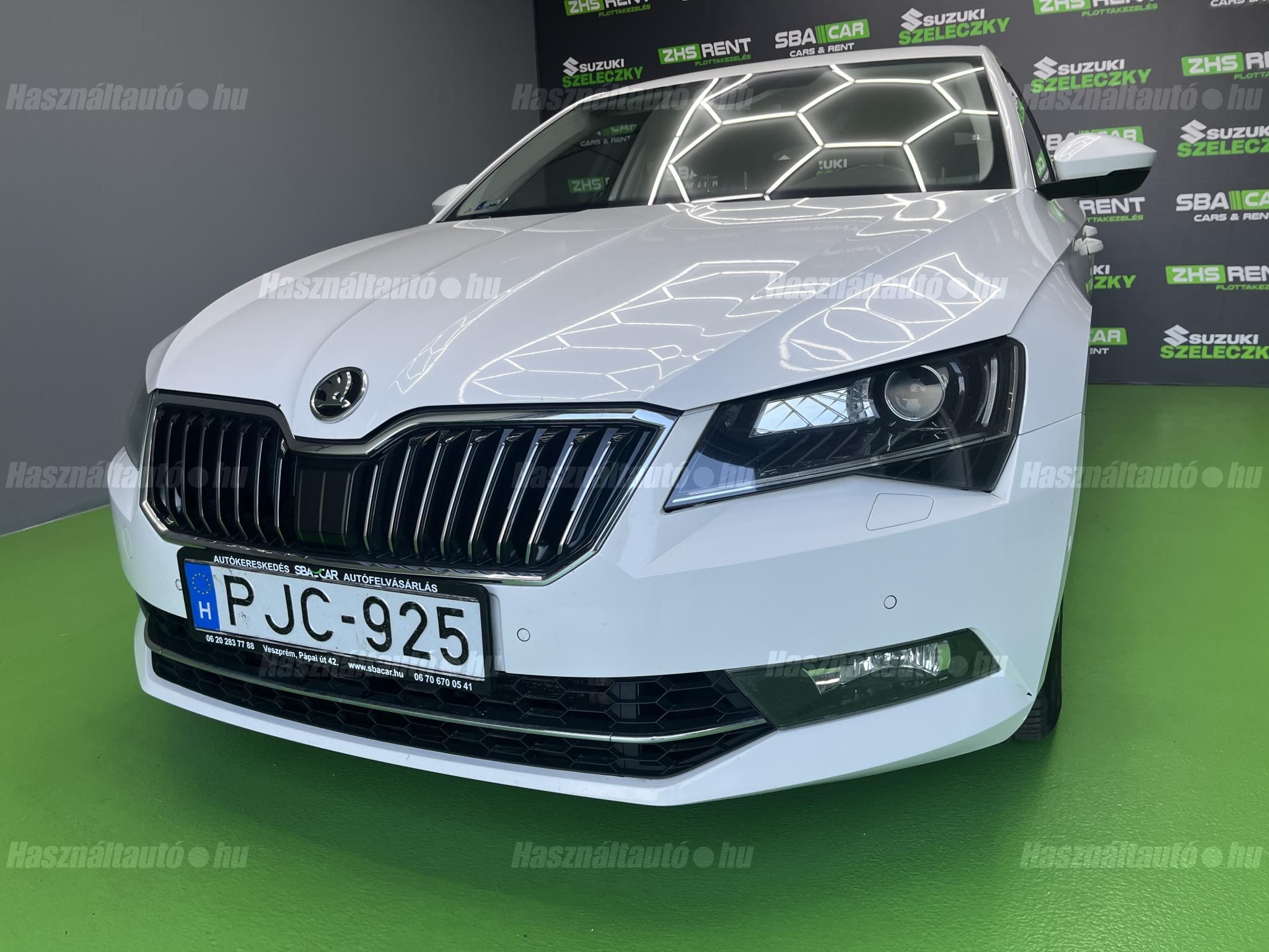SKODA SUPERB 2017/10 - 1