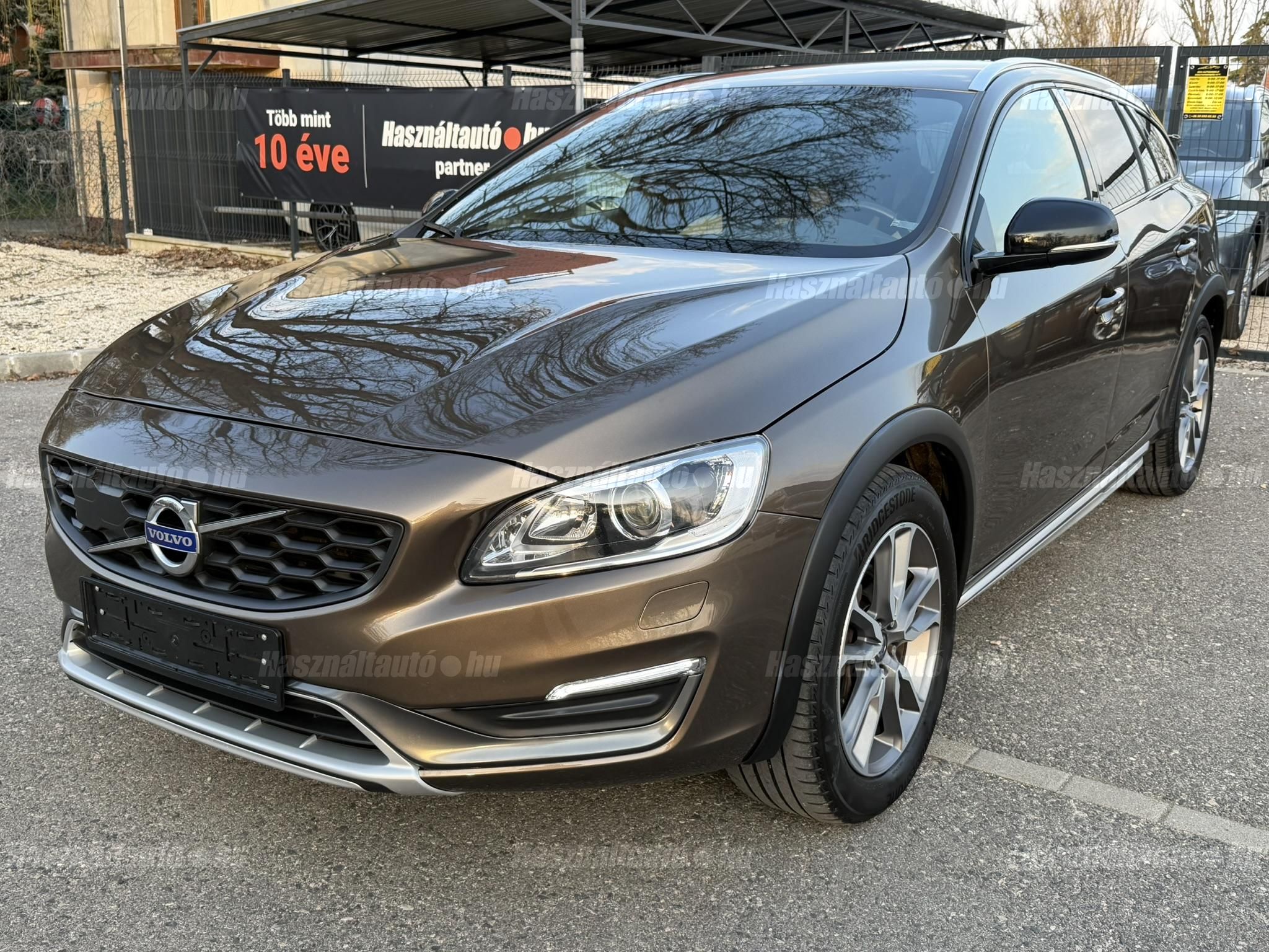 VOLVO V60 2016/4 - 1