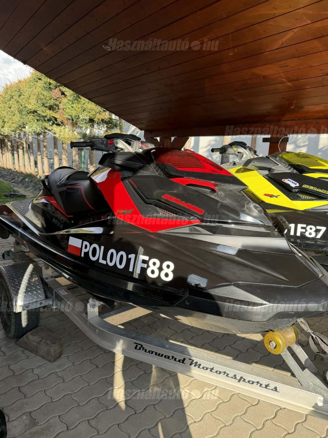 SEA-DOO 2015/10 - 1