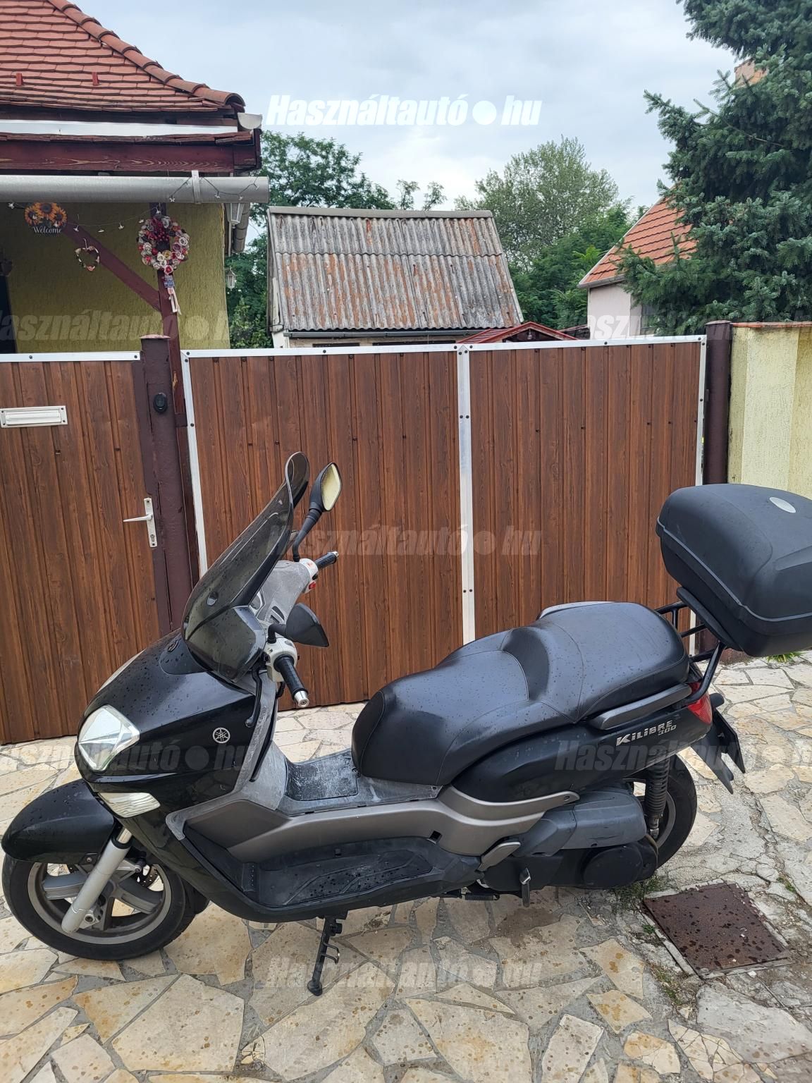 YAMAHA XC 300 2004/4 - 1