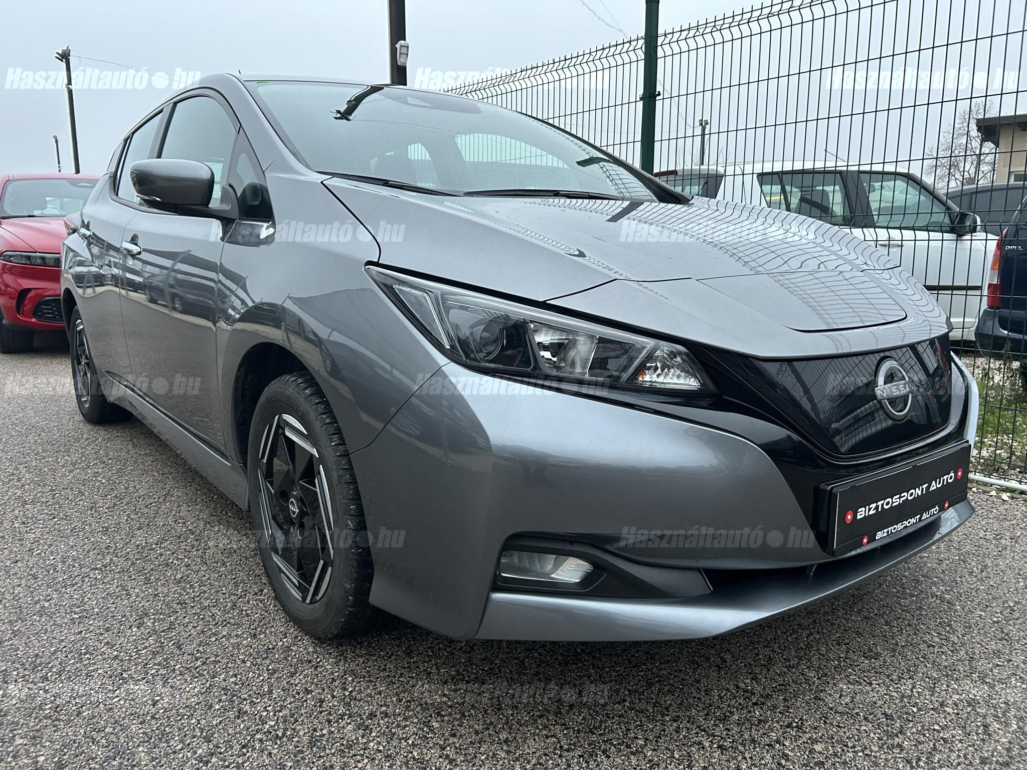 NISSAN LEAF 2022/12 - 1