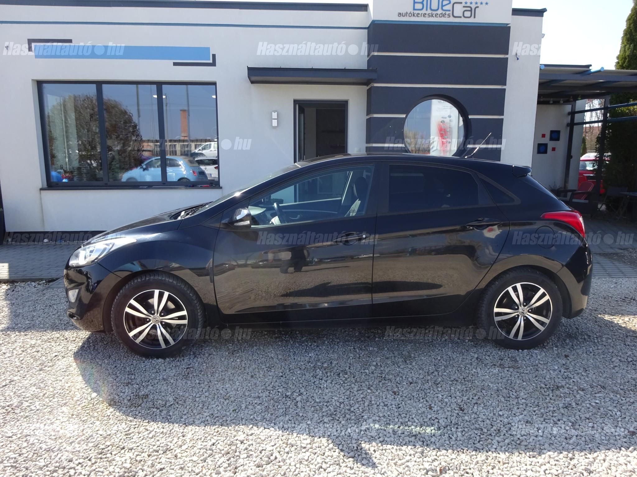 HYUNDAI I30 2013/10 - 1