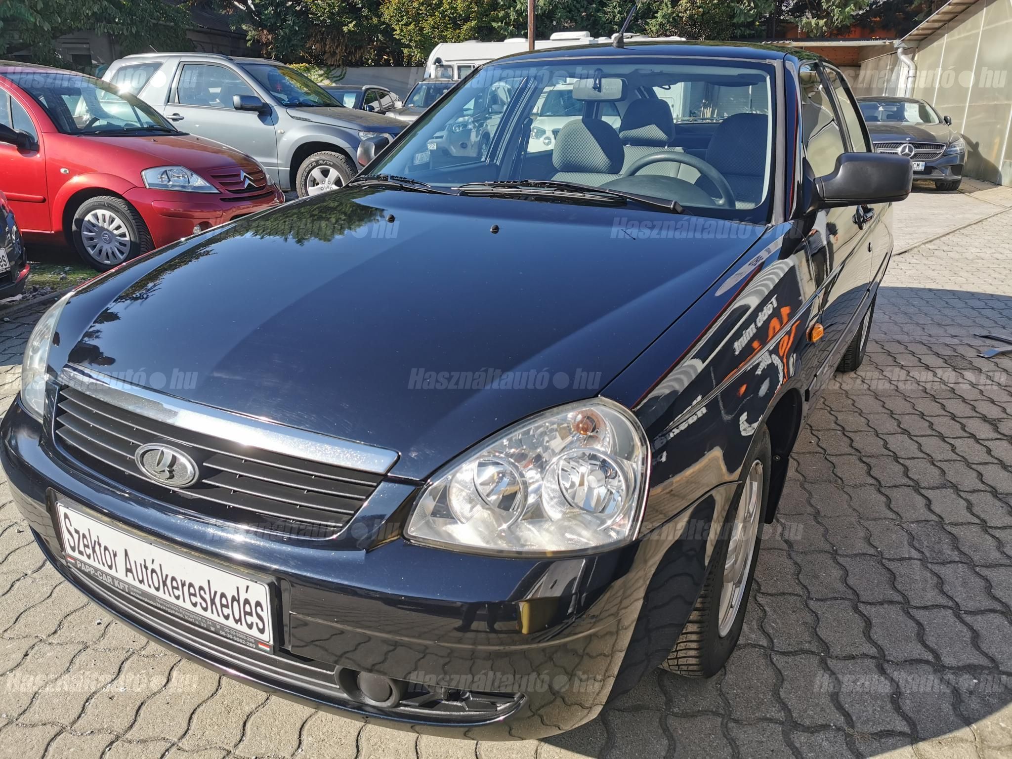 LADA PRIORA 2012/5 - 1