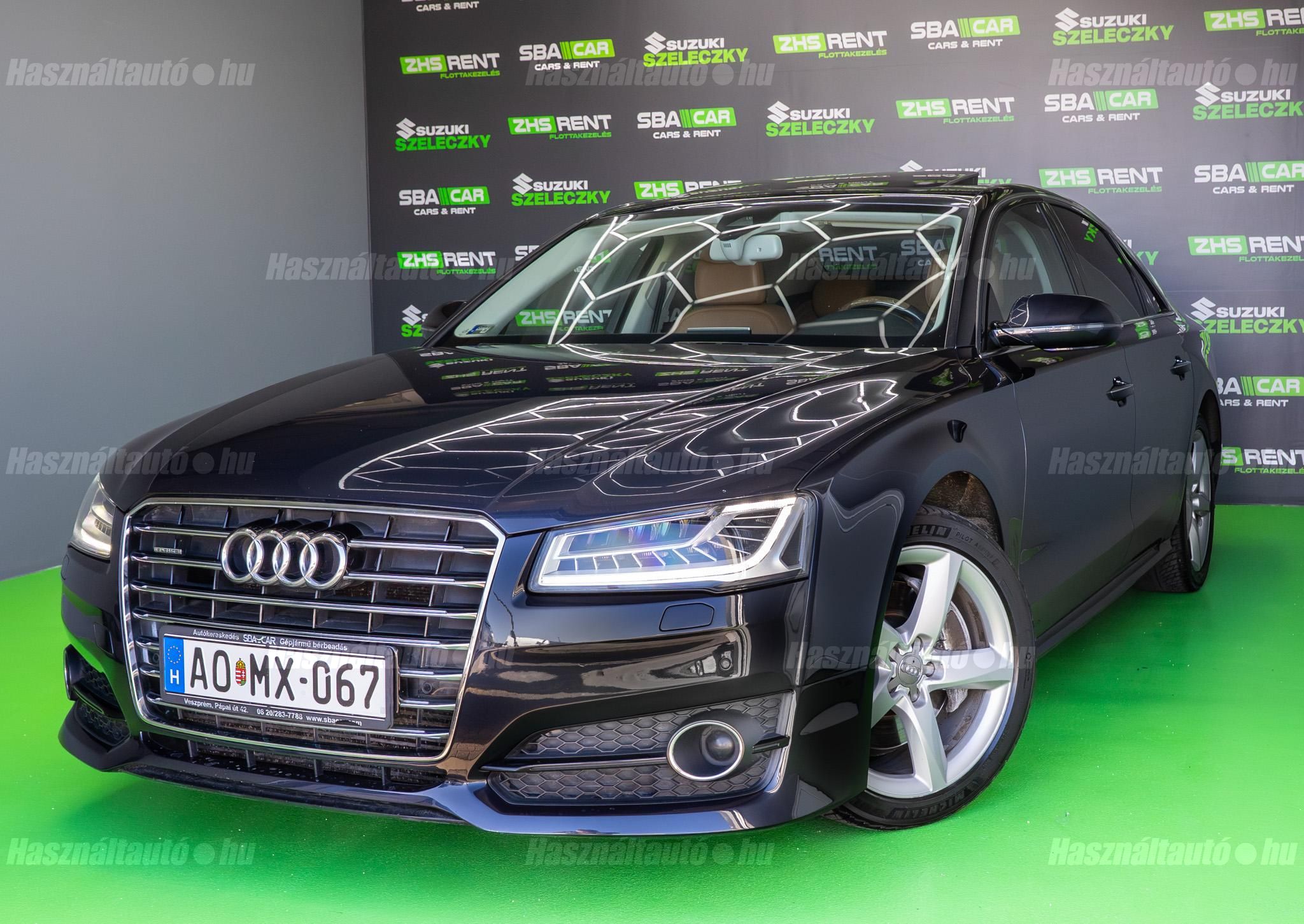 AUDI A8 2016/10 - 1