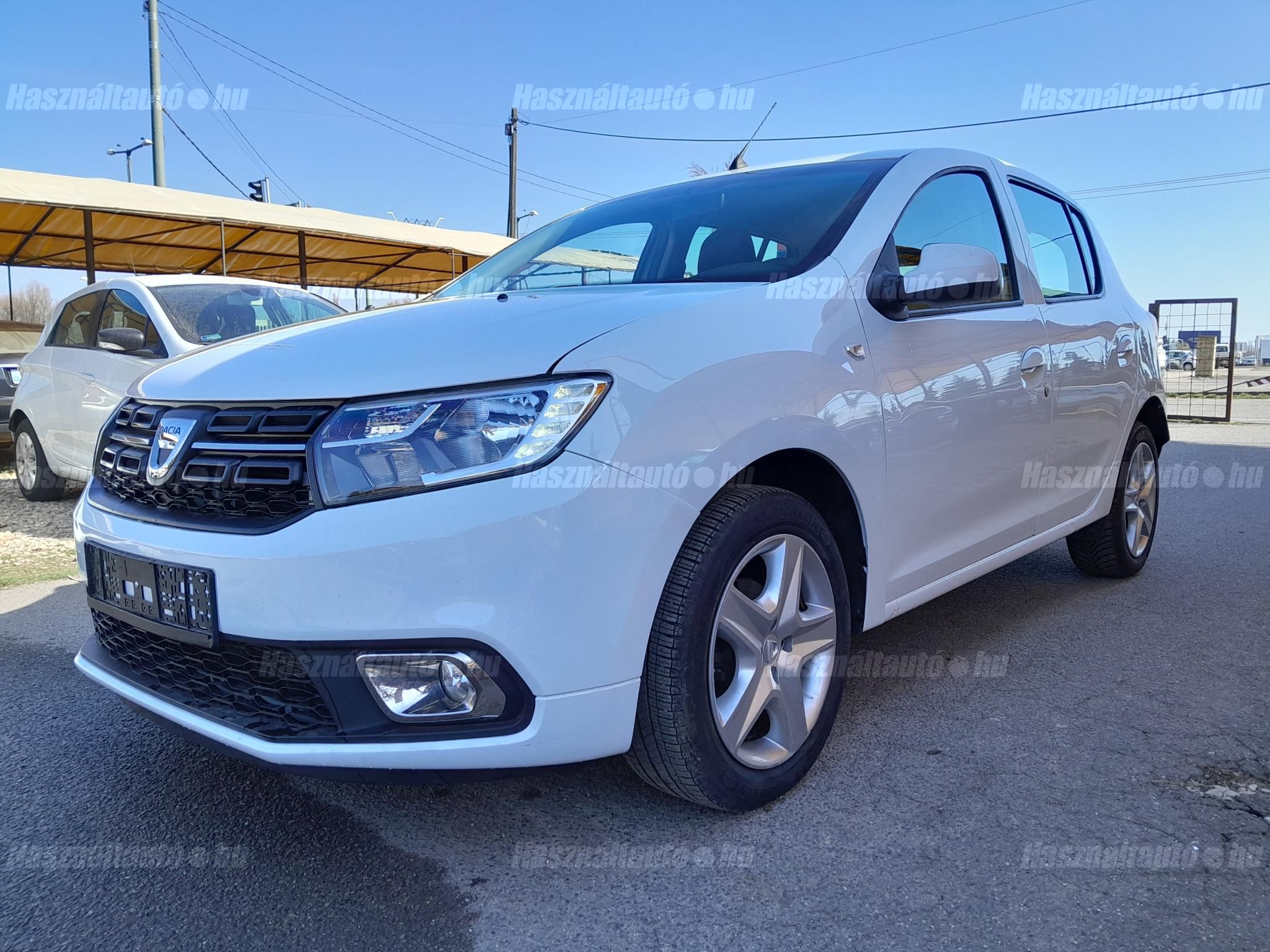 DACIA SANDERO 2020/4 - 1