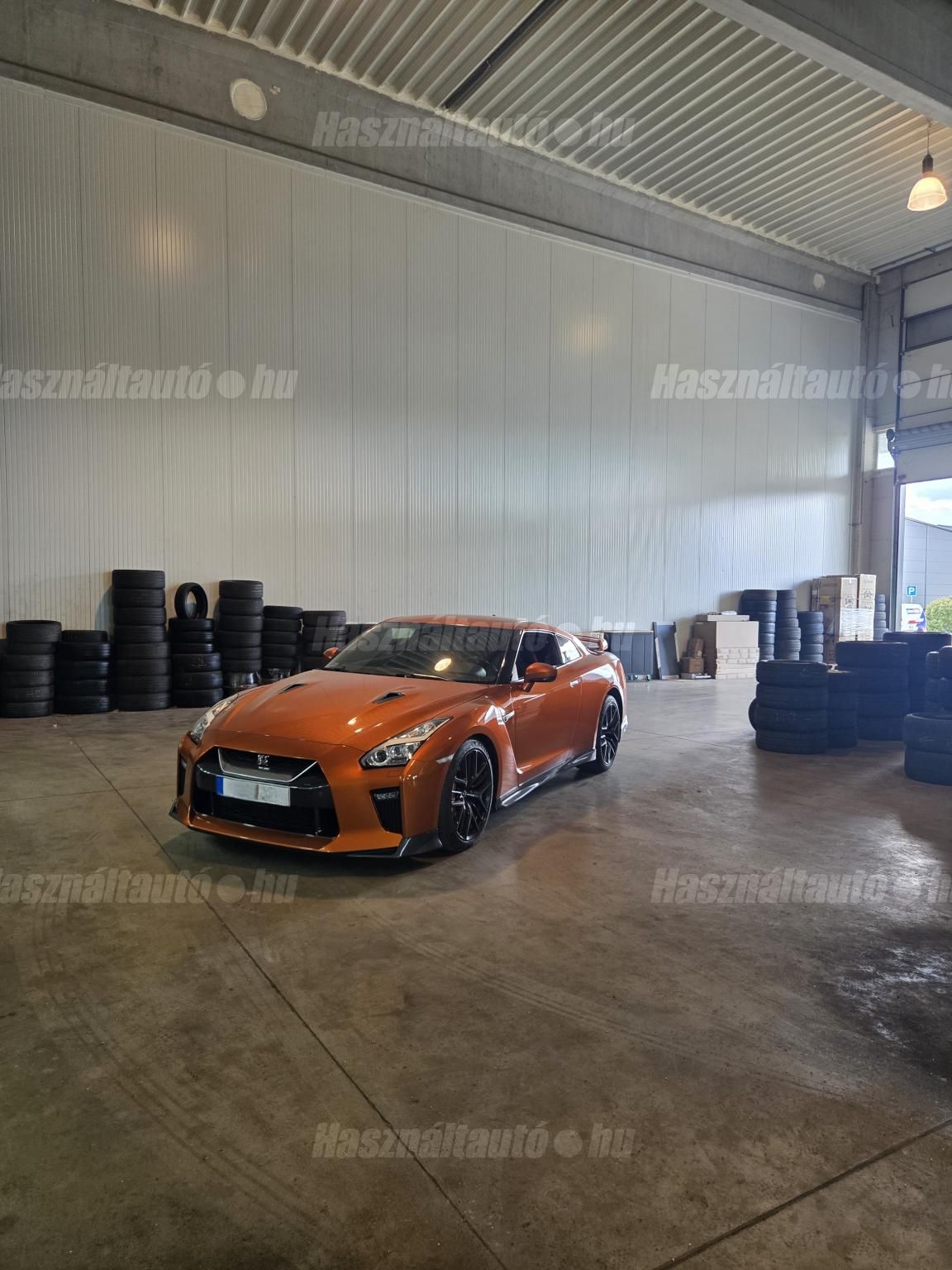 NISSAN GT-R 2017/4 - 1