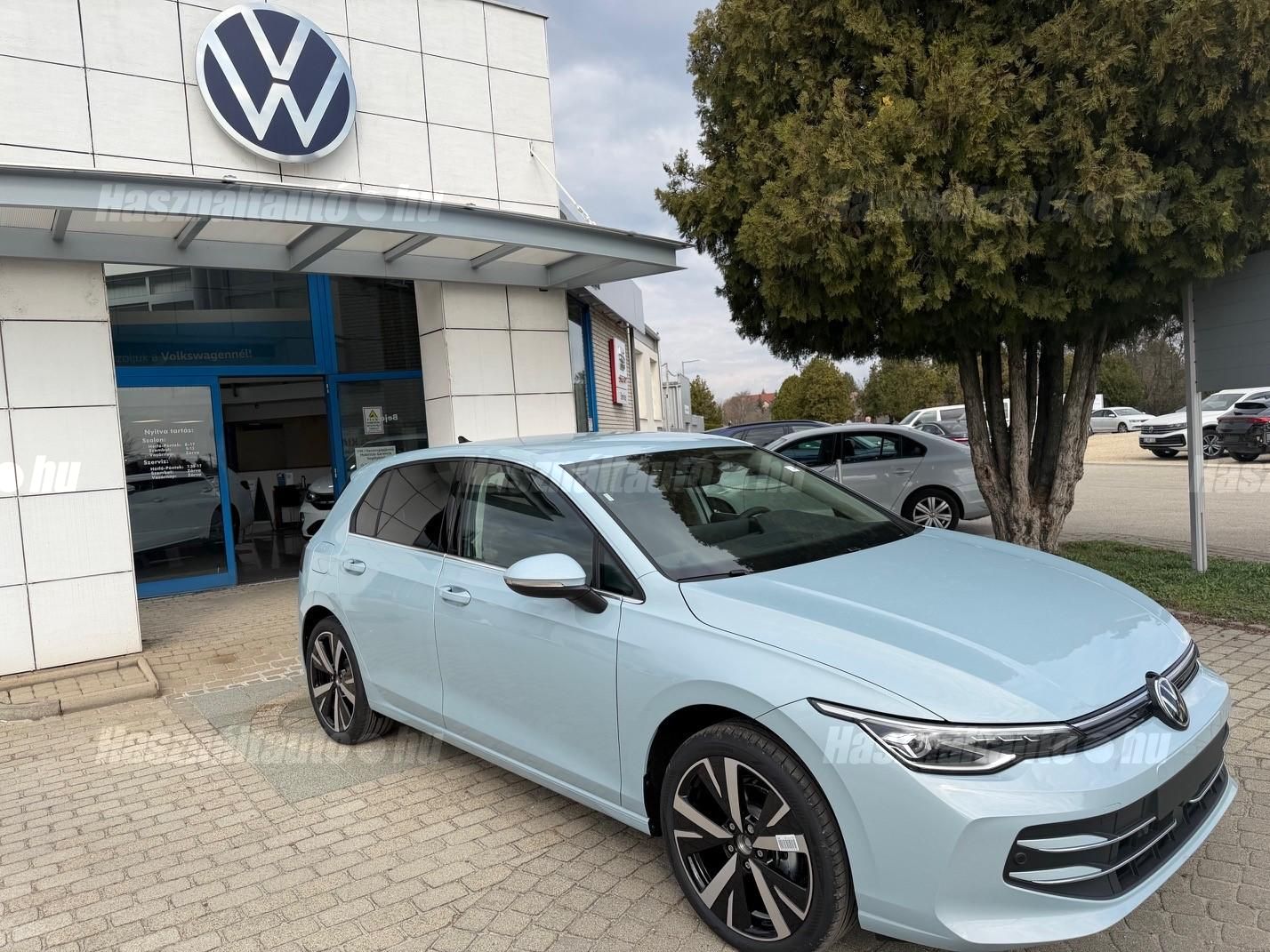 VOLKSWAGEN GOLF 2025 - 1