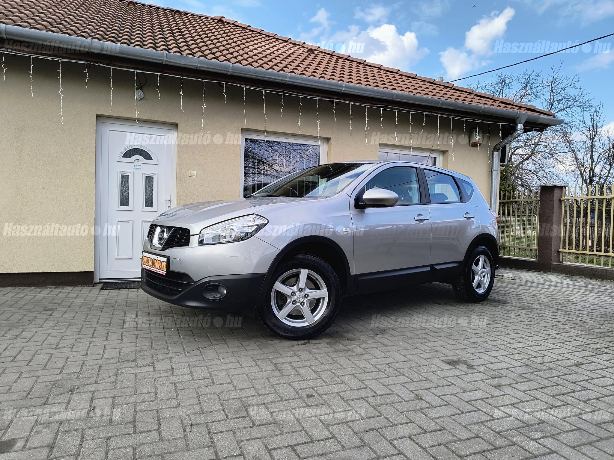 NISSAN QASHQAI 2012/10 - 1