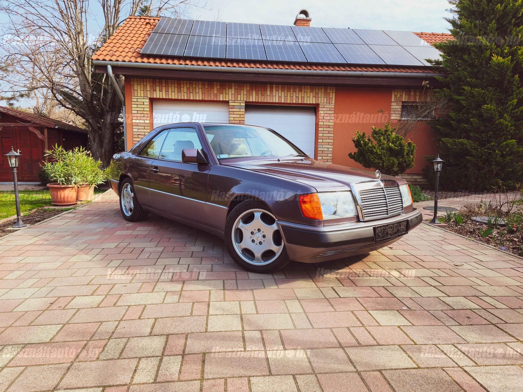 MERCEDES-BENZ CE 300 1990/12 - 1