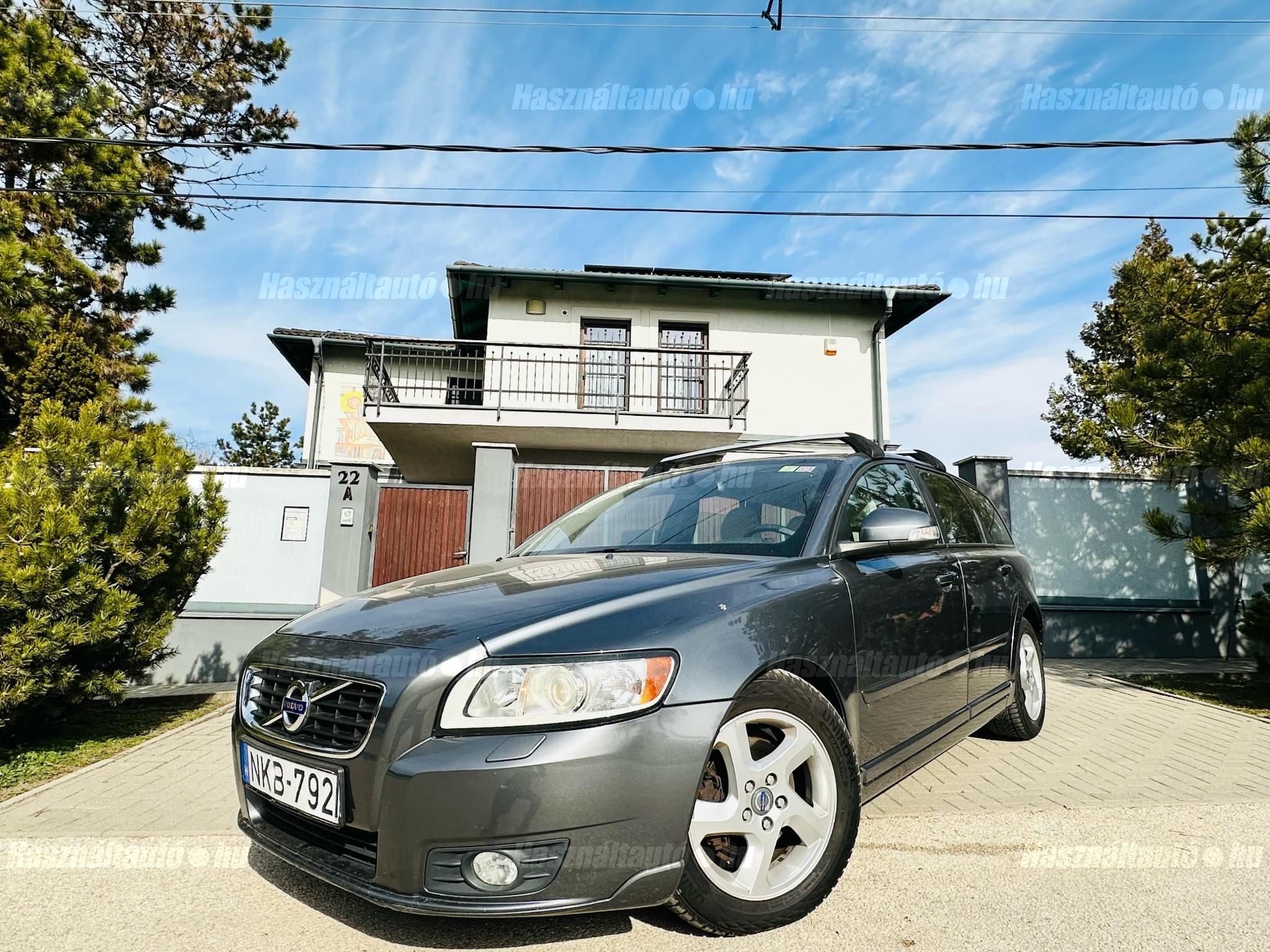 VOLVO V50 2012/4 - 1