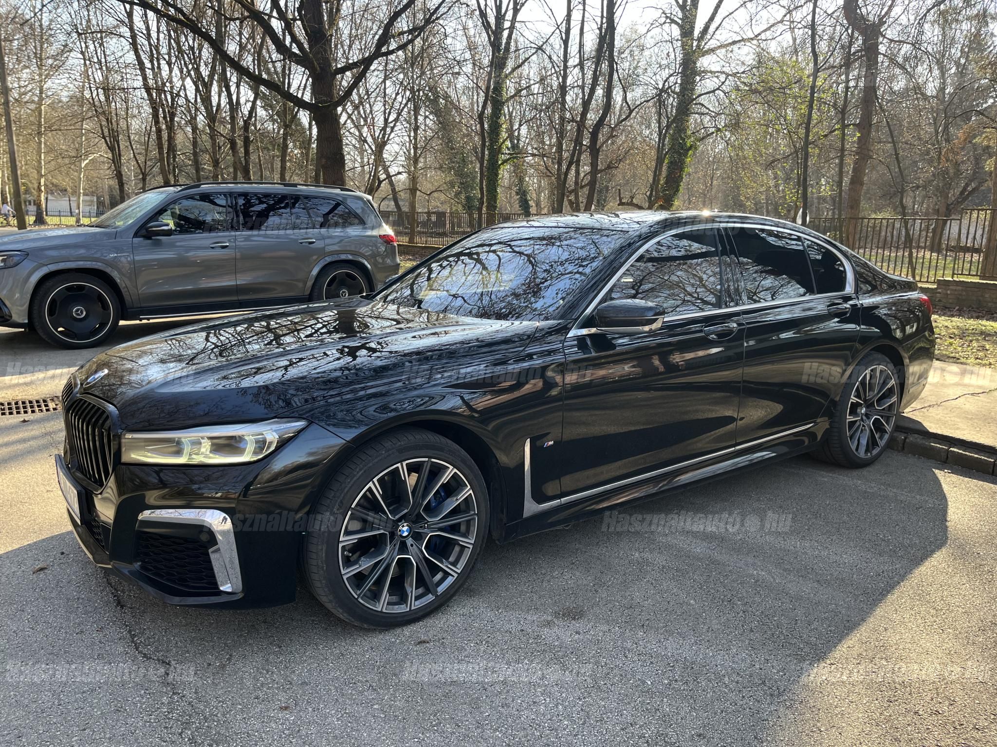 BMW 750 2019/12 - 1