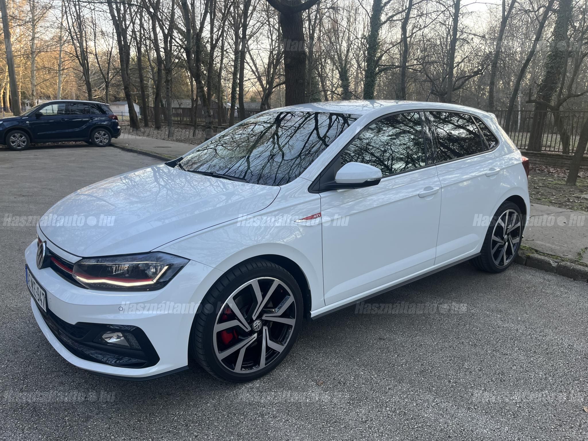 VOLKSWAGEN POLO 2019/11 - 1