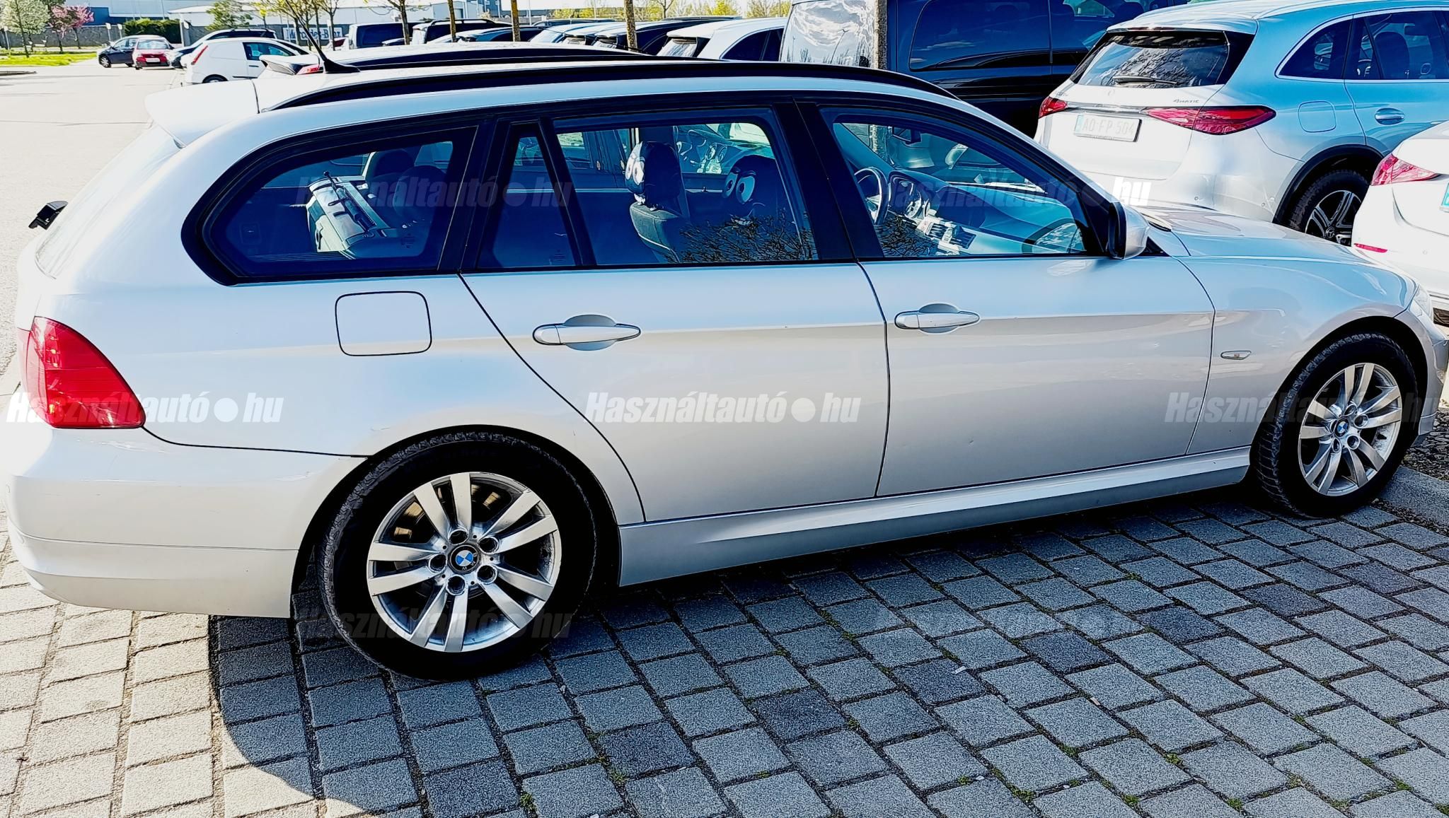 BMW 320 2011/11 - 1