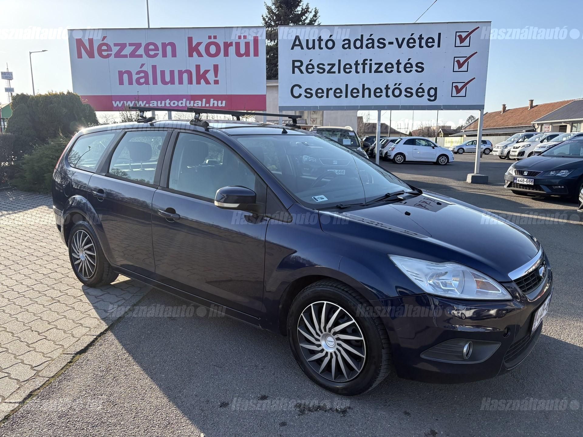 FORD FOCUS 2010/9 - 1